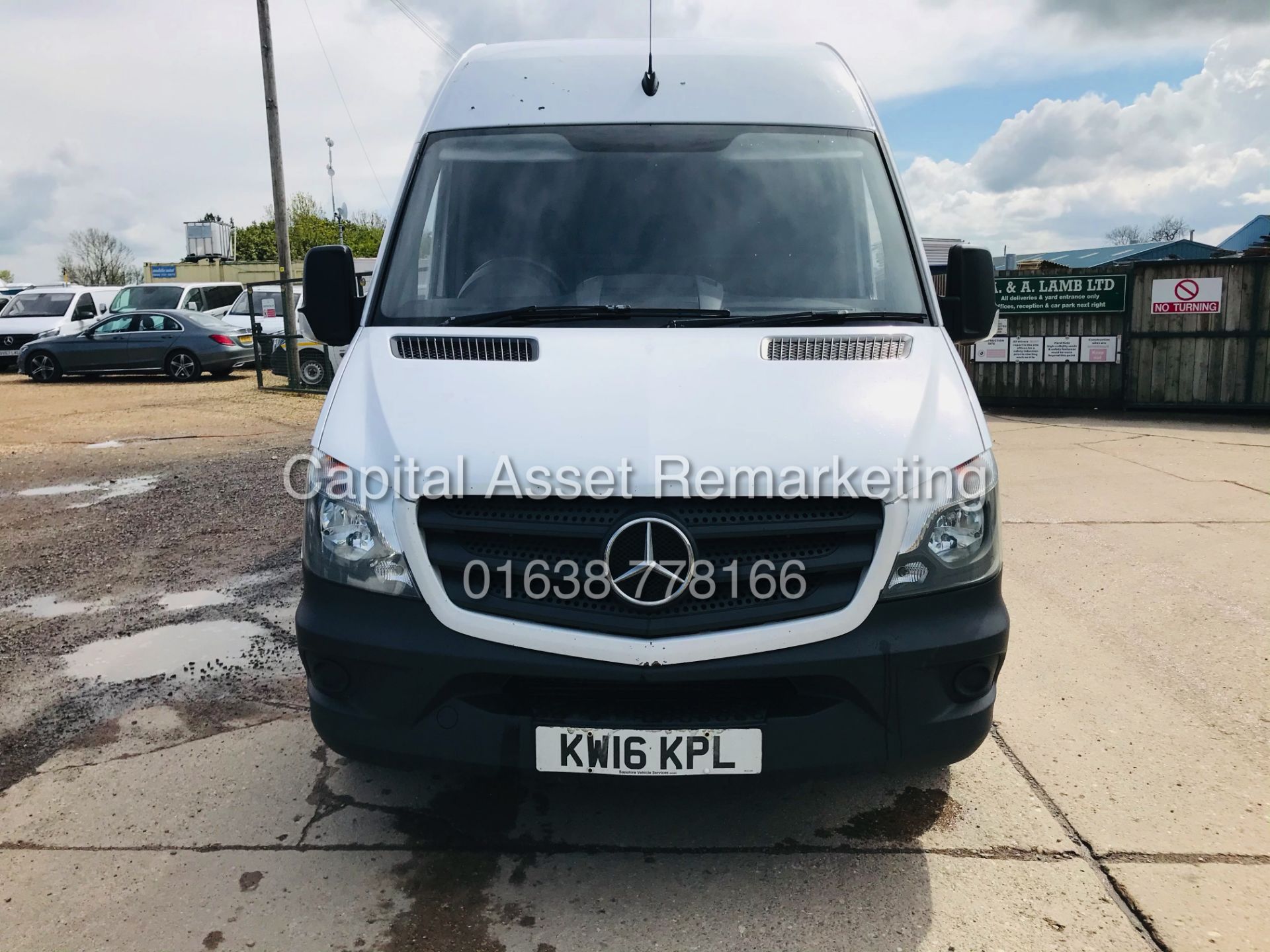 (On Sale) MERCEDES SPRINTER 313CDI "130BHP" LWB (16 REG) 1 OWNER - ONLY CARRIED LIGHT LOADS - CRUISE - Image 4 of 21