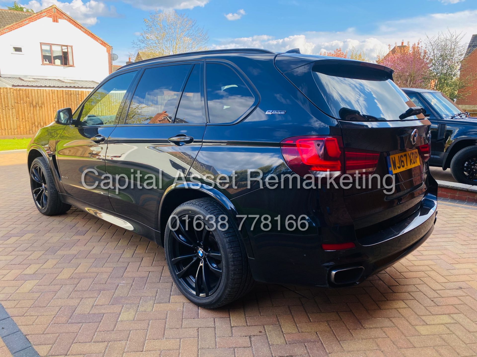 BMW X5 X-DRIVE 40E "M-SPORT - BLACK EDITION" (2018 MODEL) MASSIVE SPEC *PAN ROOF* FULL LEATHER - NAV - Image 9 of 37