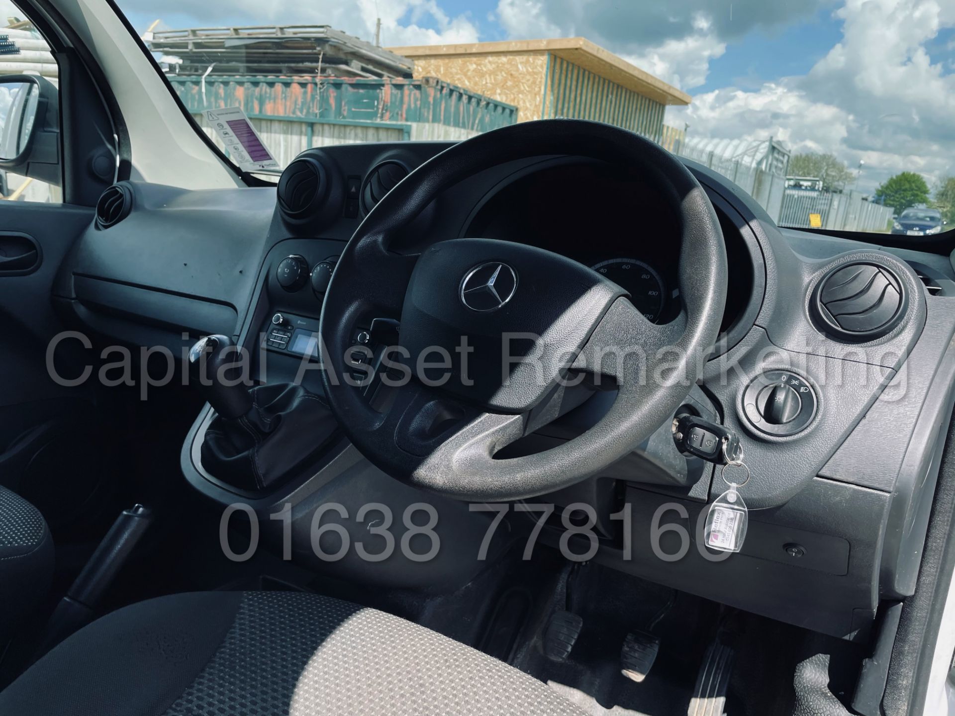 (On Sale) MERCEDES-BENZ CITAN 109 CDI *LWB - PANEL VAN* (2017-EURO 6) 1.5 CDI (1 OWNER - FSH) - Image 29 of 38