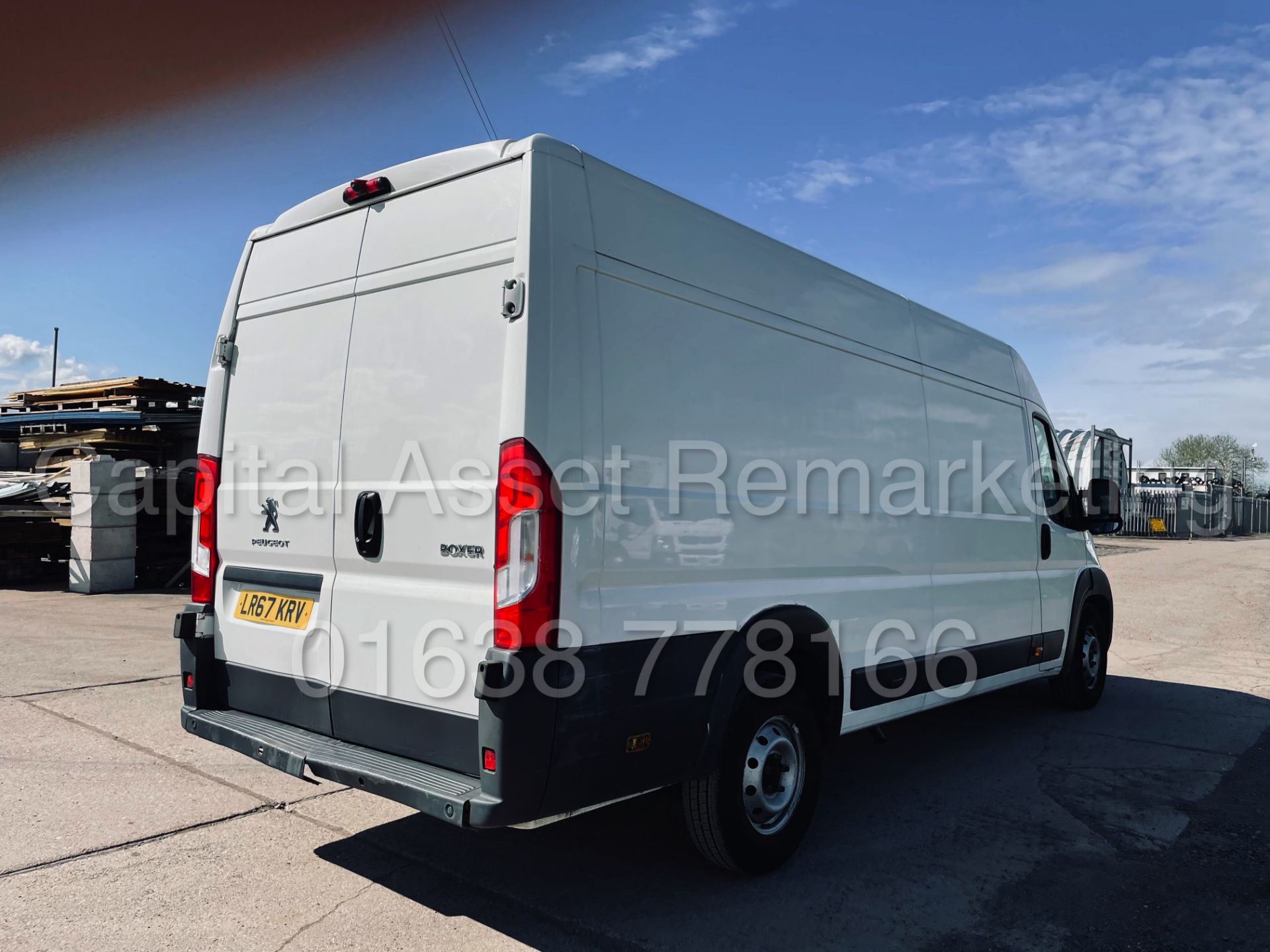 PEUGEOT BOXER 435 *PROFESSIONAL* L4 - XLWB HI-ROOF (2018 -EURO 6) '2.0 BLUE HDI - 130 BHP - 6 SPEED' - Image 12 of 43