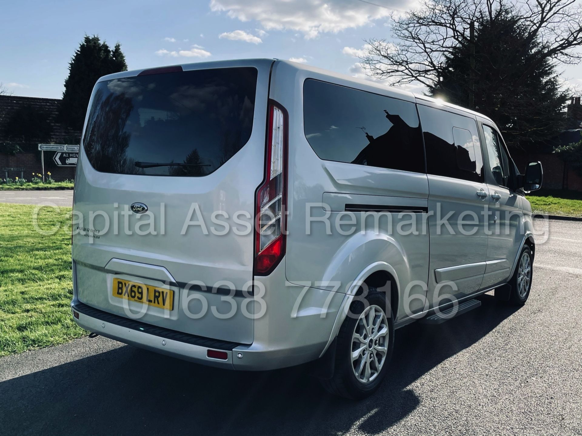 (On Sale) FORD TRANSIT CUSTOM TOURNEO *TITANIUM - 9 SEATER BUS* (2020 MODEL) '2.0 TDCI - AUTOMATIC' - Image 12 of 53