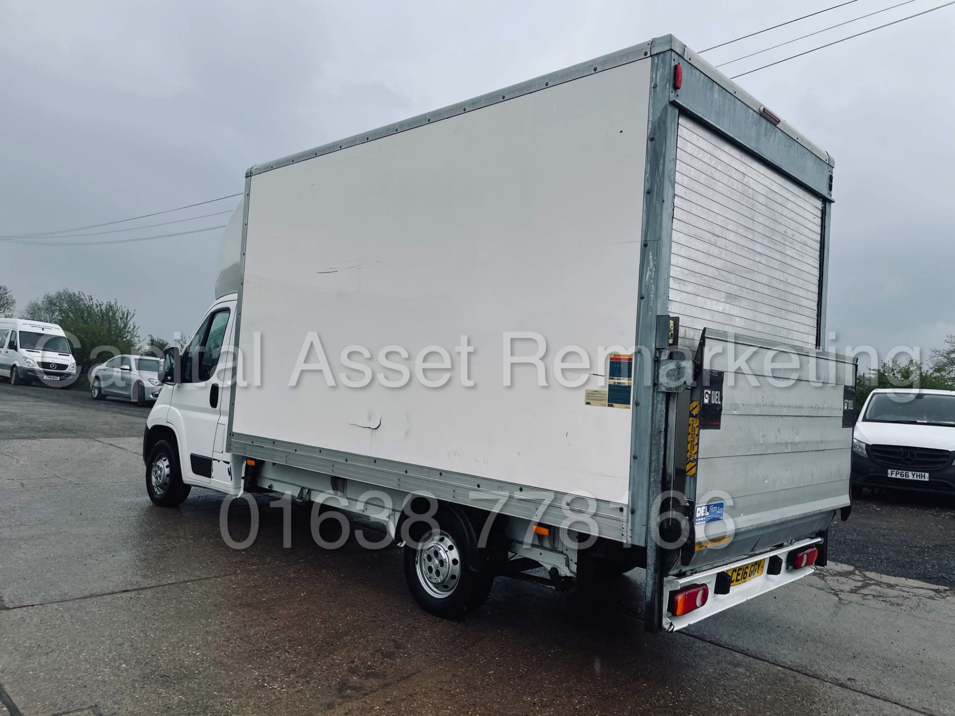 PEUGEOT BOXER 335 *LWB - LUTON / BOX VAN* (2016) '2.2 HDI - 130 BHP - 6 SPEED' *TAIL-LIFT* (1 OWNER) - Image 9 of 35