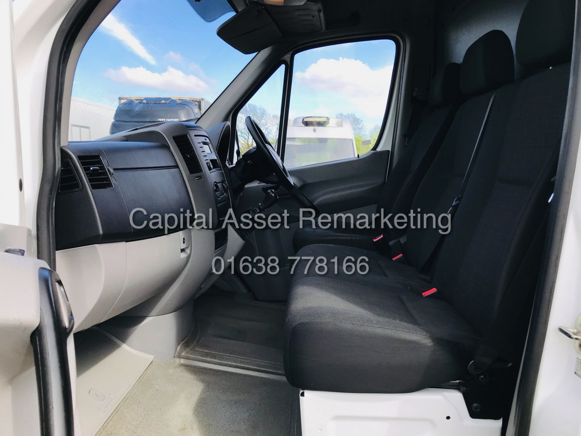 (On Sale) MERCEDES SPRINTER 313CDI "130BHP" LWB (16 REG) 1 OWNER - ONLY CARRIED LIGHT LOADS - CRUISE - Image 17 of 21