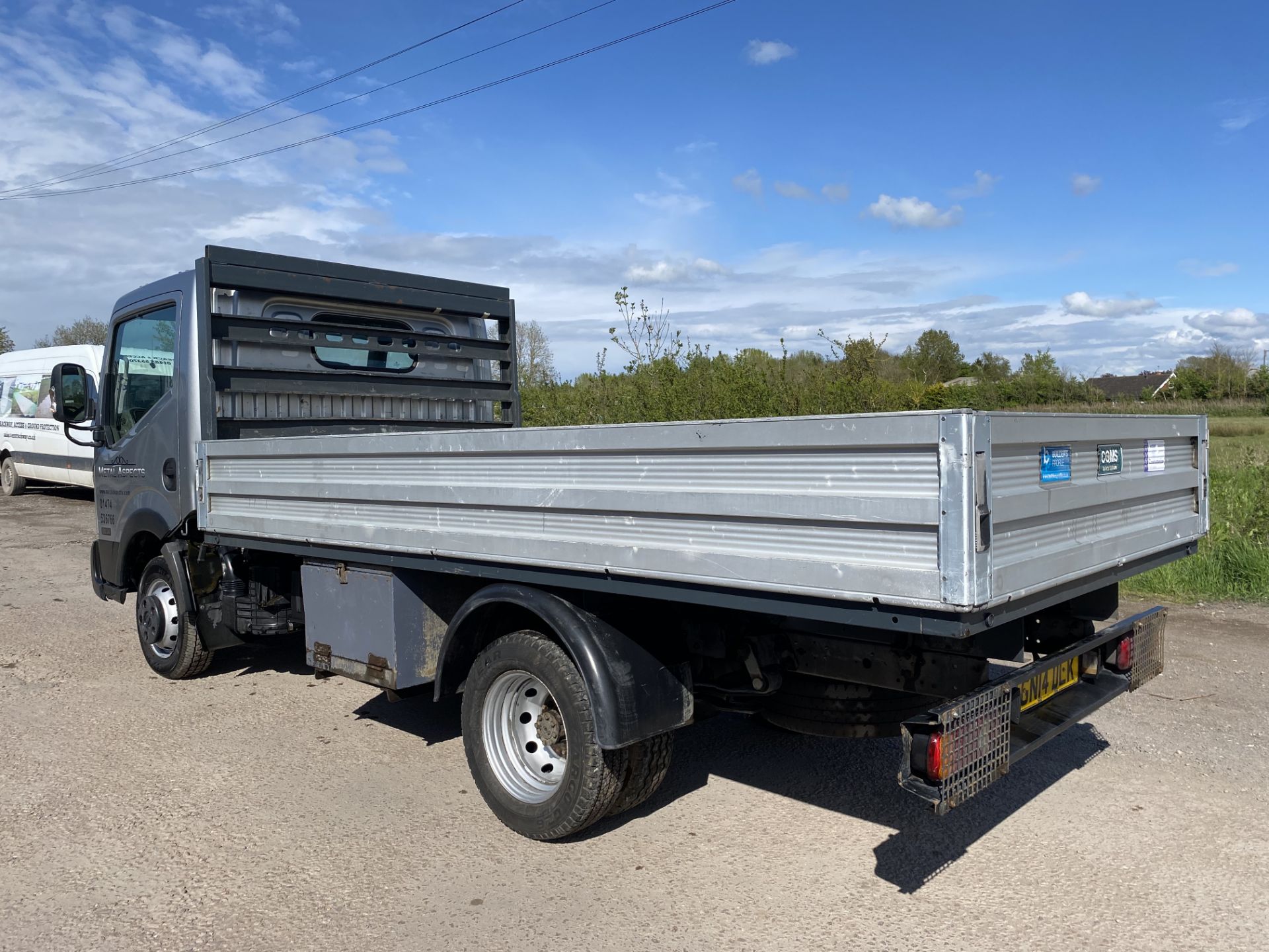 ON SALE NISSAN CABSTAR 35.14 - 2.5 TURBO DIESEL "LWB" DROPSIDE (TWIN WHEELER) 14 REG - AIR CON - - Image 5 of 17