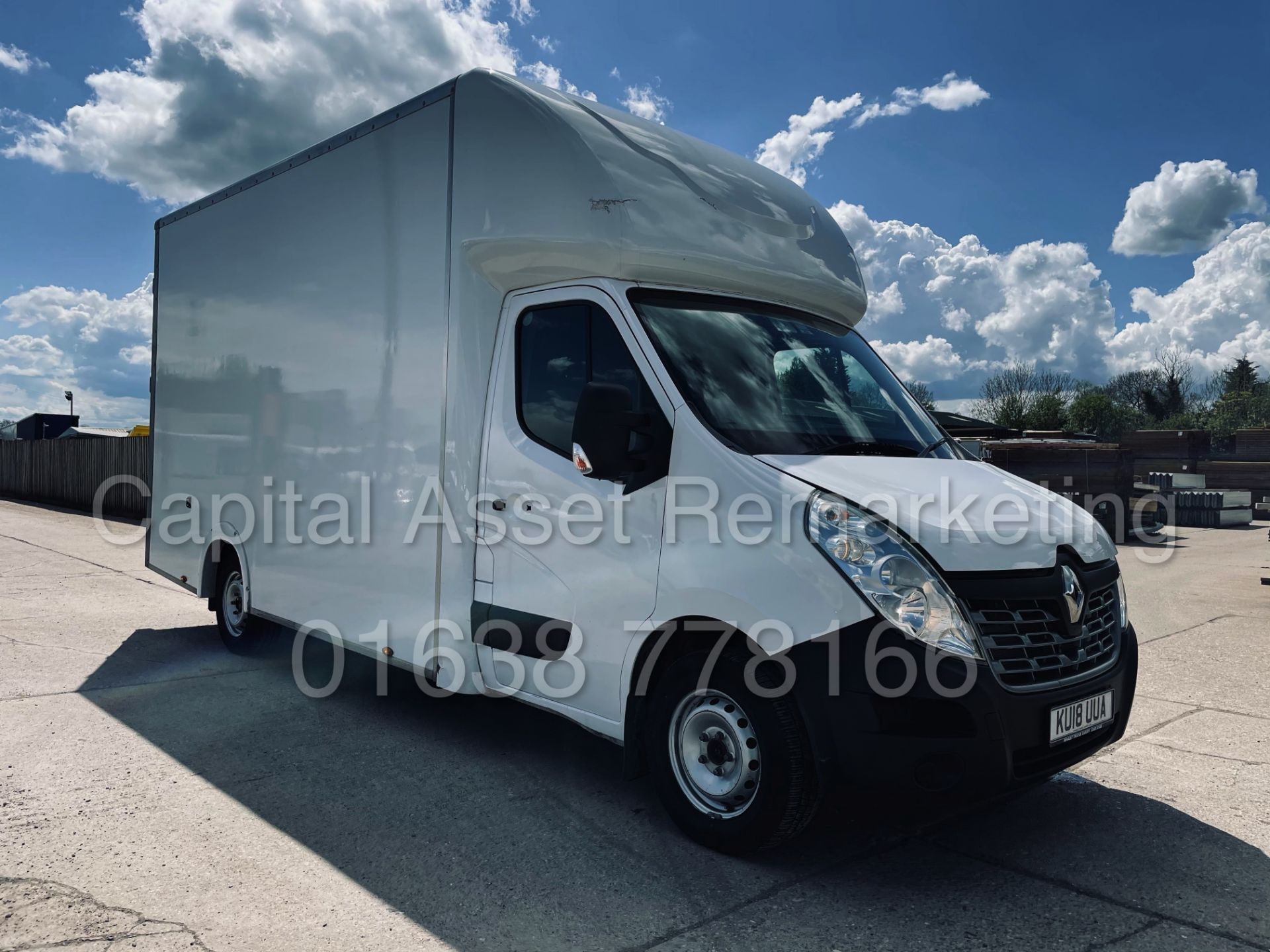 (On Sale) RENAULT MASTER *LWB - LOW LOADER / LUTON BOX VAN* (2018) '2.3 DCI-6 SPEED' *A/C* (3500 KG) - Image 3 of 40