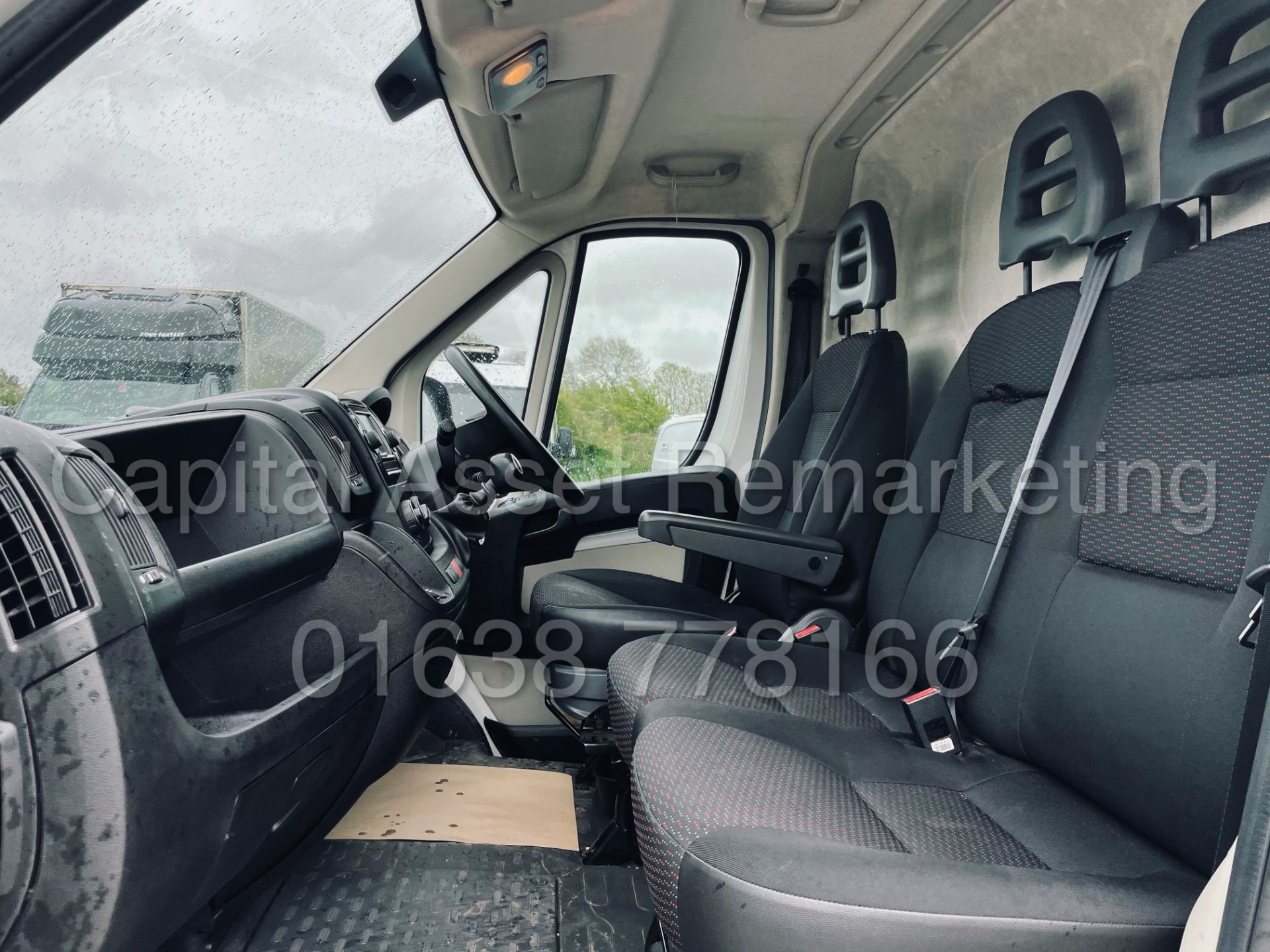 PEUGEOT BOXER 335 *PROFESSIONAL* LWB HI-ROOF (2016) '2.2 HDI - 130 BHP - 6 SPEED' *A/C* (1 OWNER) - Image 21 of 41