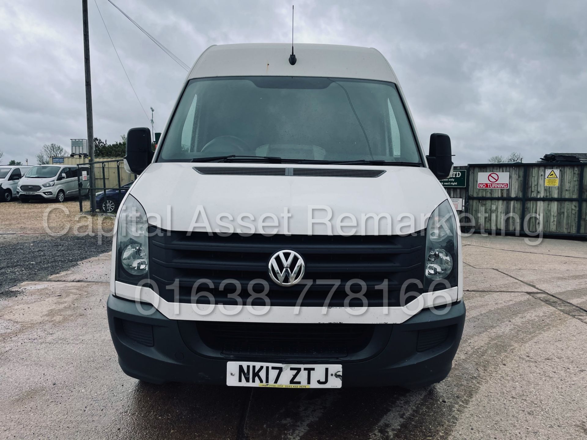 (On Sale) VOLKSWAGEN CRAFTER *LWB HI-ROOF* (2017 - EURO 6) '2.0 TDI BMT - 6 SPEED' *CRUISE CONTROL* - Image 4 of 39