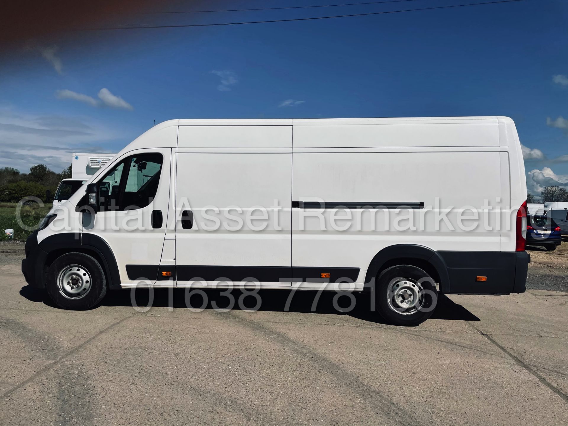 PEUGEOT BOXER 435 *PROFESSIONAL* L4 - XLWB HI-ROOF (2018 -EURO 6) '2.0 BLUE HDI - 130 BHP - 6 SPEED' - Image 8 of 43