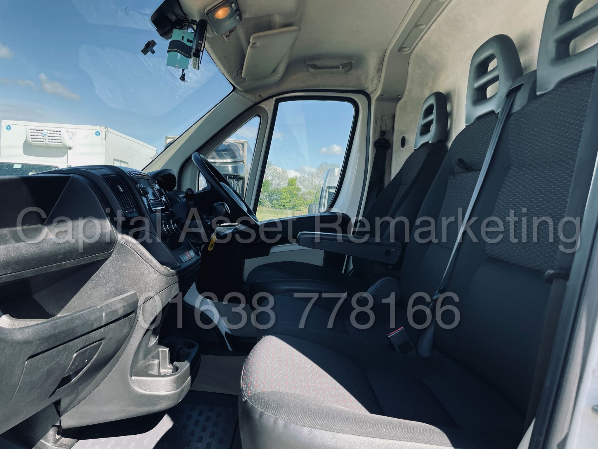 PEUGEOT BOXER 435 *PROFESSIONAL* L4 - XLWB HI-ROOF (2018 -EURO 6) '2.0 BLUE HDI - 130 BHP - 6 SPEED' - Image 22 of 43