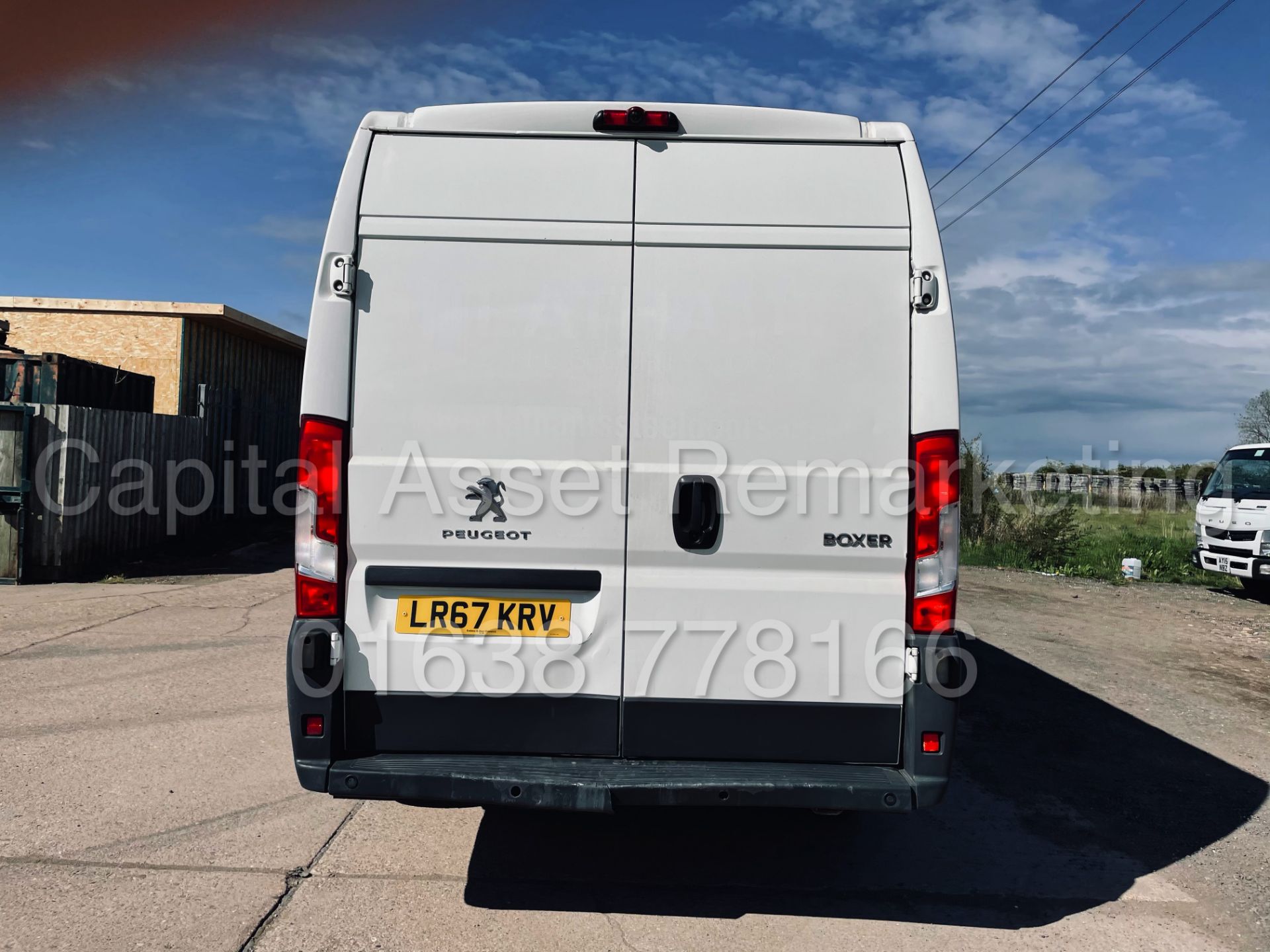 PEUGEOT BOXER 435 *PROFESSIONAL* L4 - XLWB HI-ROOF (2018 -EURO 6) '2.0 BLUE HDI - 130 BHP - 6 SPEED' - Image 11 of 43