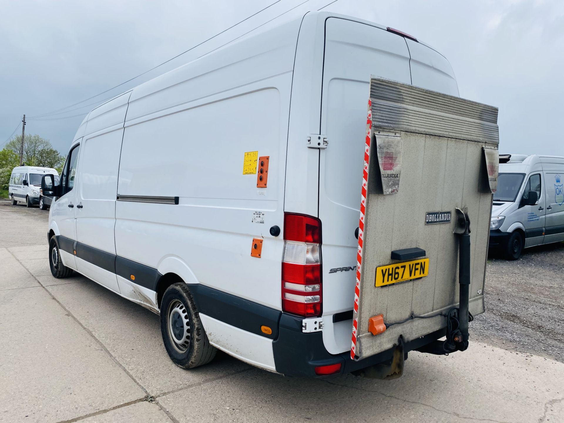 MERCEDES SPRINTER 314CDI "LWB" HIGH ROOF WITH FULL ELECTRIC TAIL-LIFT - 2018 MODEL - 1 OWNER - FSH - Image 3 of 18