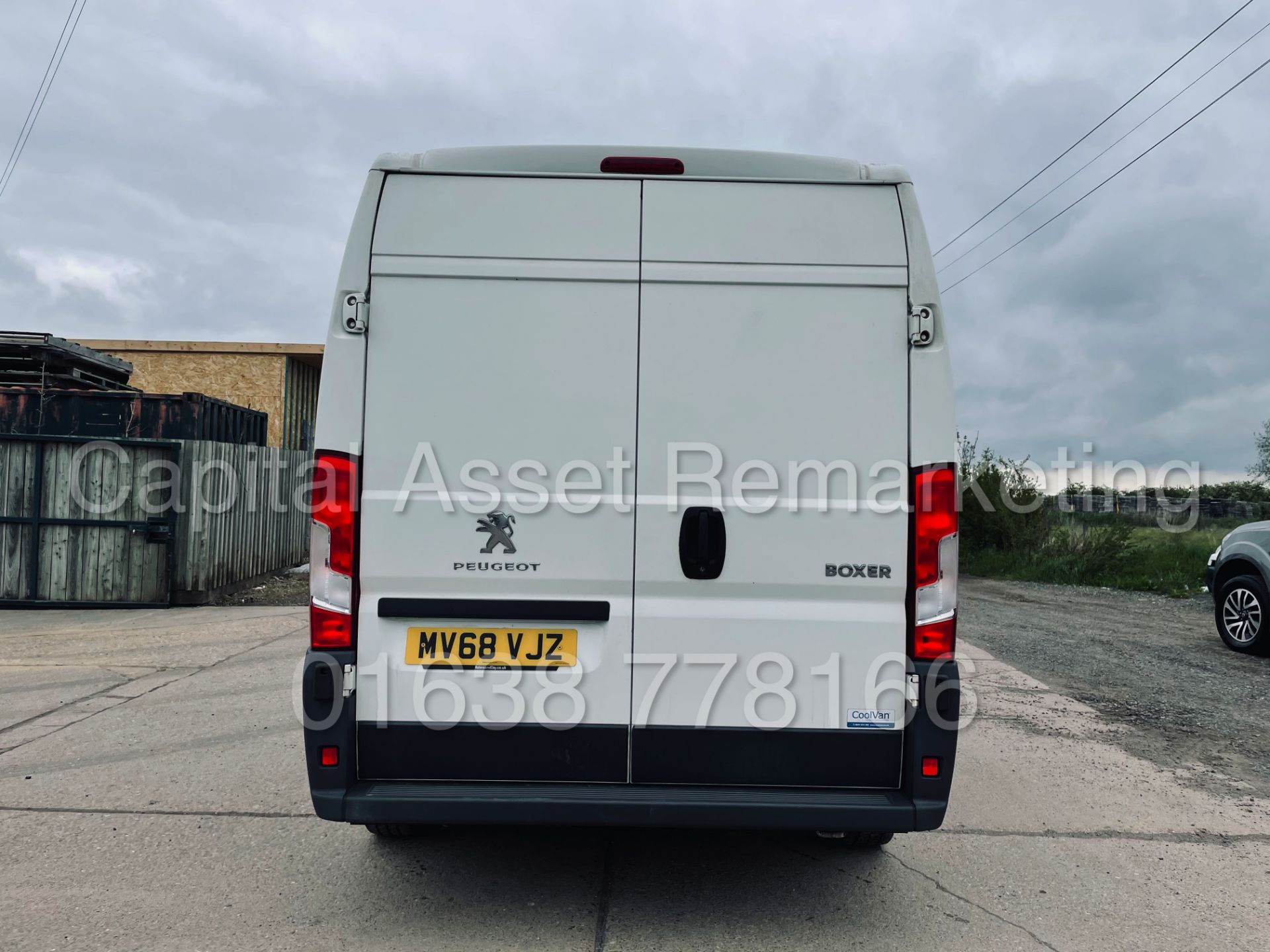 (On Sale) PEUGEOT BOXER 335 *FRIDGE / FREEZER -PANEL VAN* (68 REG - EURO 6) '2.0 BLUE HDI - 6 SPEED' - Image 11 of 41