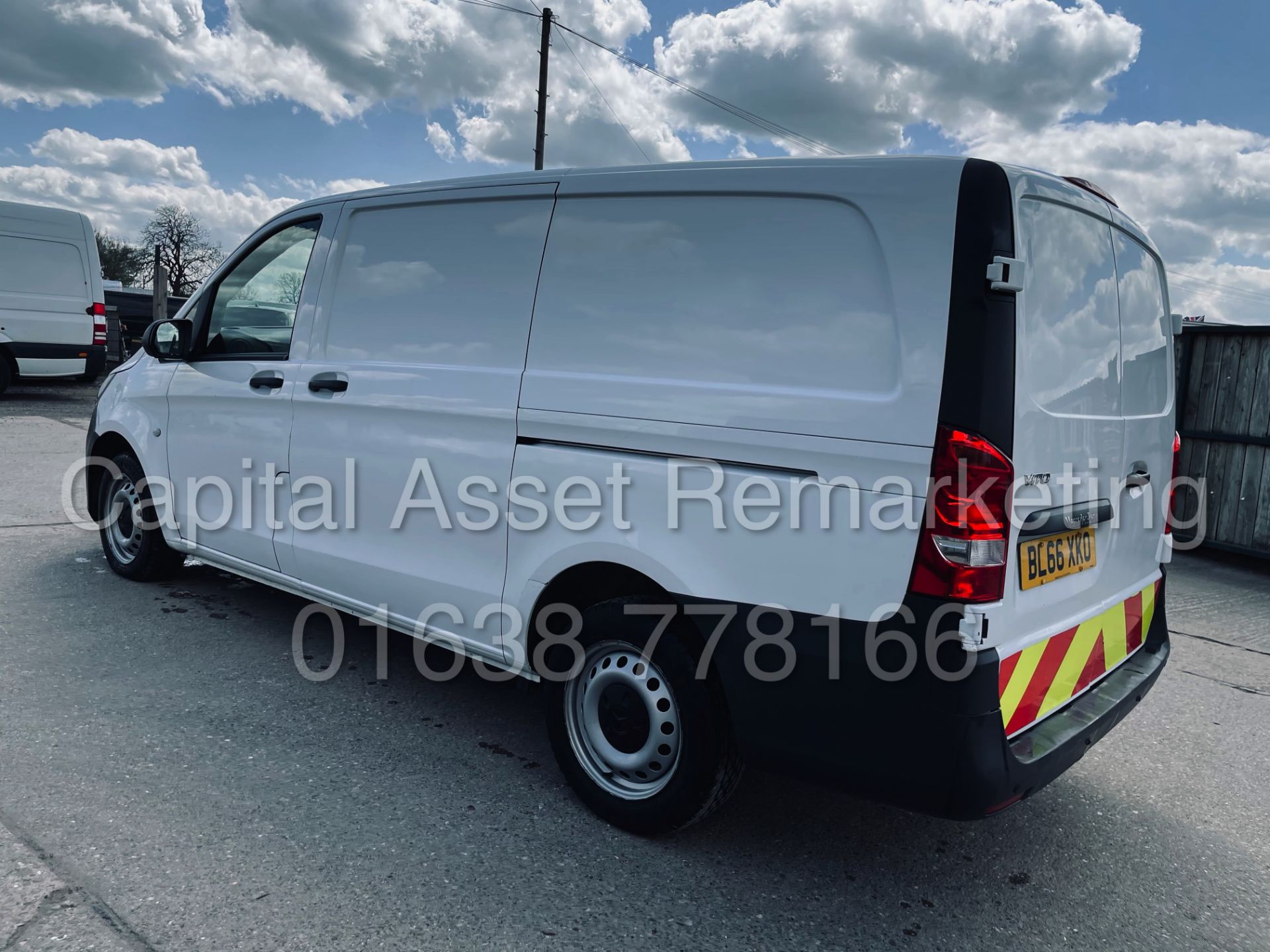 (On Sale) MERCEDES-BENZ VITO CDI *LWB - PANEL VAN* (2017 - EURO 6) '6 SPEED MANUAL - CRUISE CONTROL' - Image 4 of 33