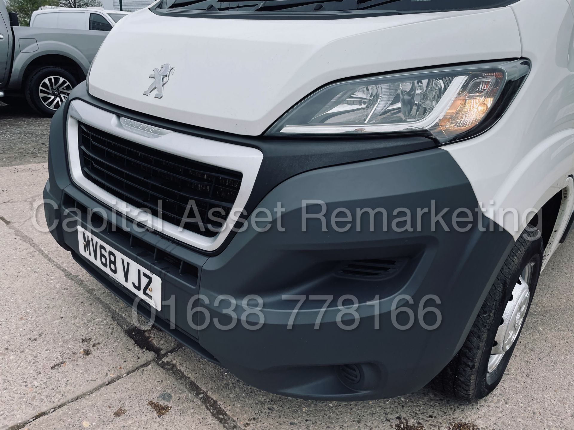 (On Sale) PEUGEOT BOXER 335 *FRIDGE / FREEZER -PANEL VAN* (68 REG - EURO 6) '2.0 BLUE HDI - 6 SPEED' - Image 16 of 41