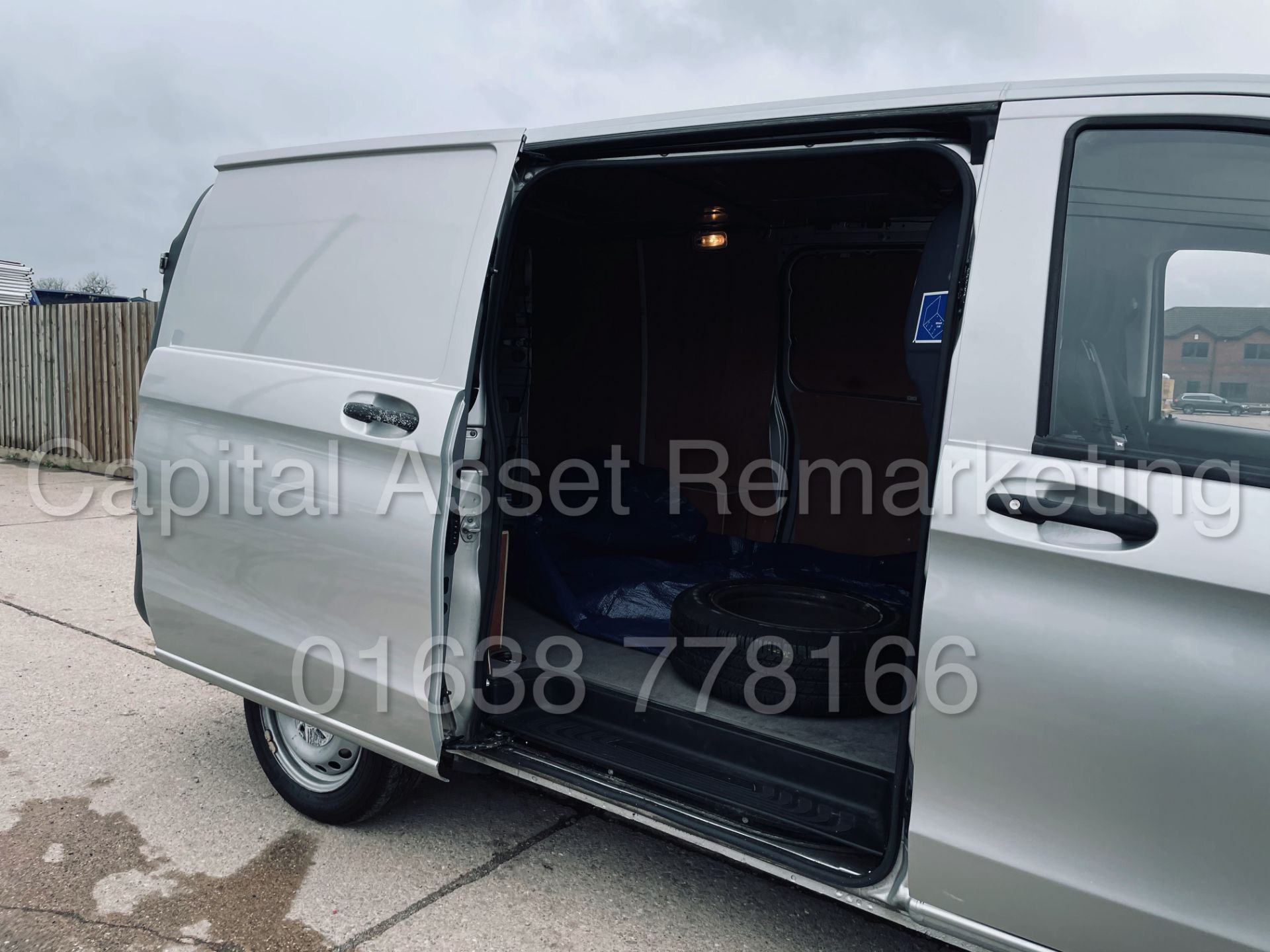 MERCEDES-BENZ VITO 111 CDI *LWB - PANEL VAN* (2018 - EURO 6) '113 BHP - 6 SPEED' *61,000 MILES* - Image 25 of 41