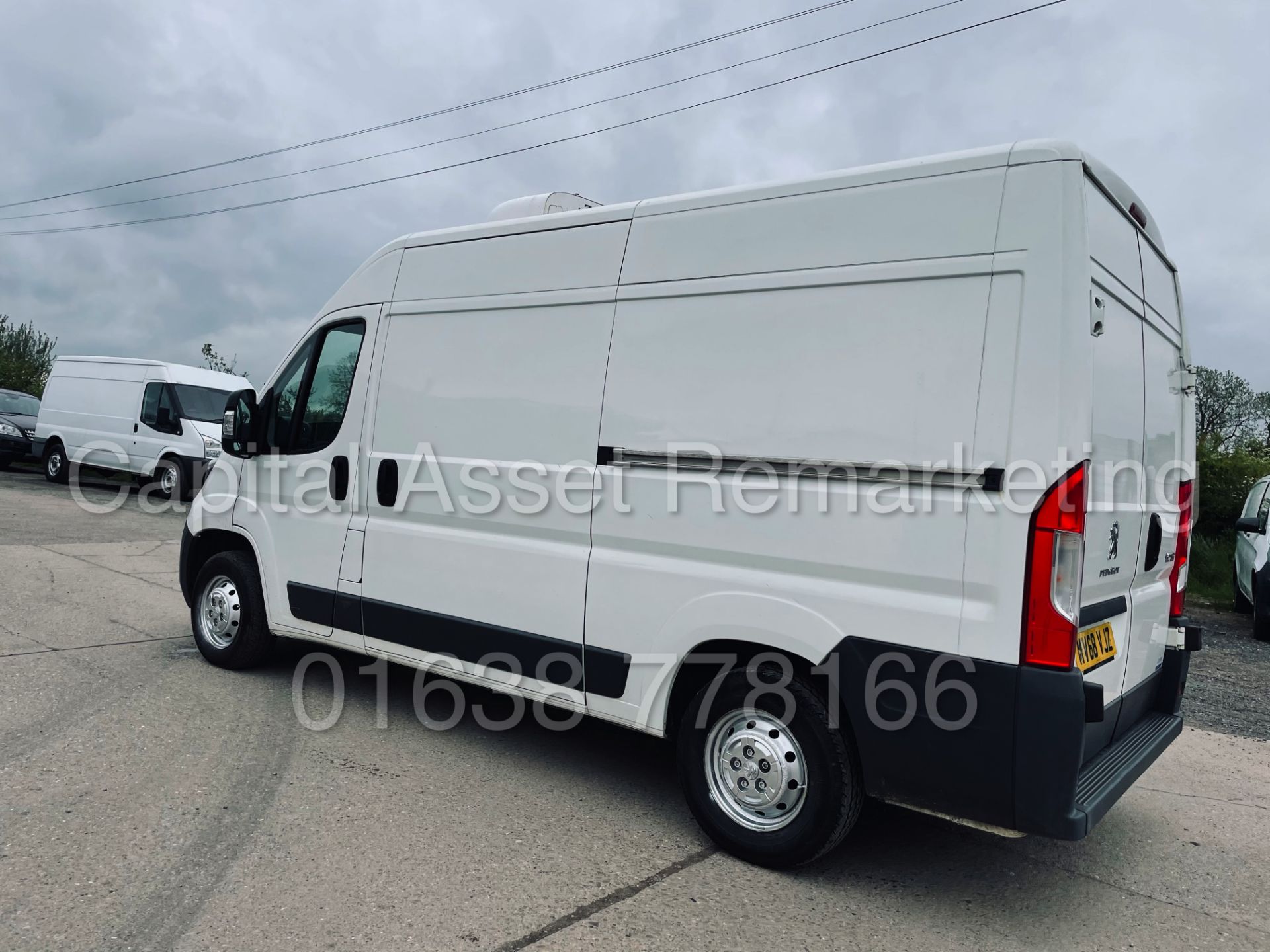 (On Sale) PEUGEOT BOXER 335 *FRIDGE / FREEZER -PANEL VAN* (68 REG - EURO 6) '2.0 BLUE HDI - 6 SPEED' - Image 9 of 41