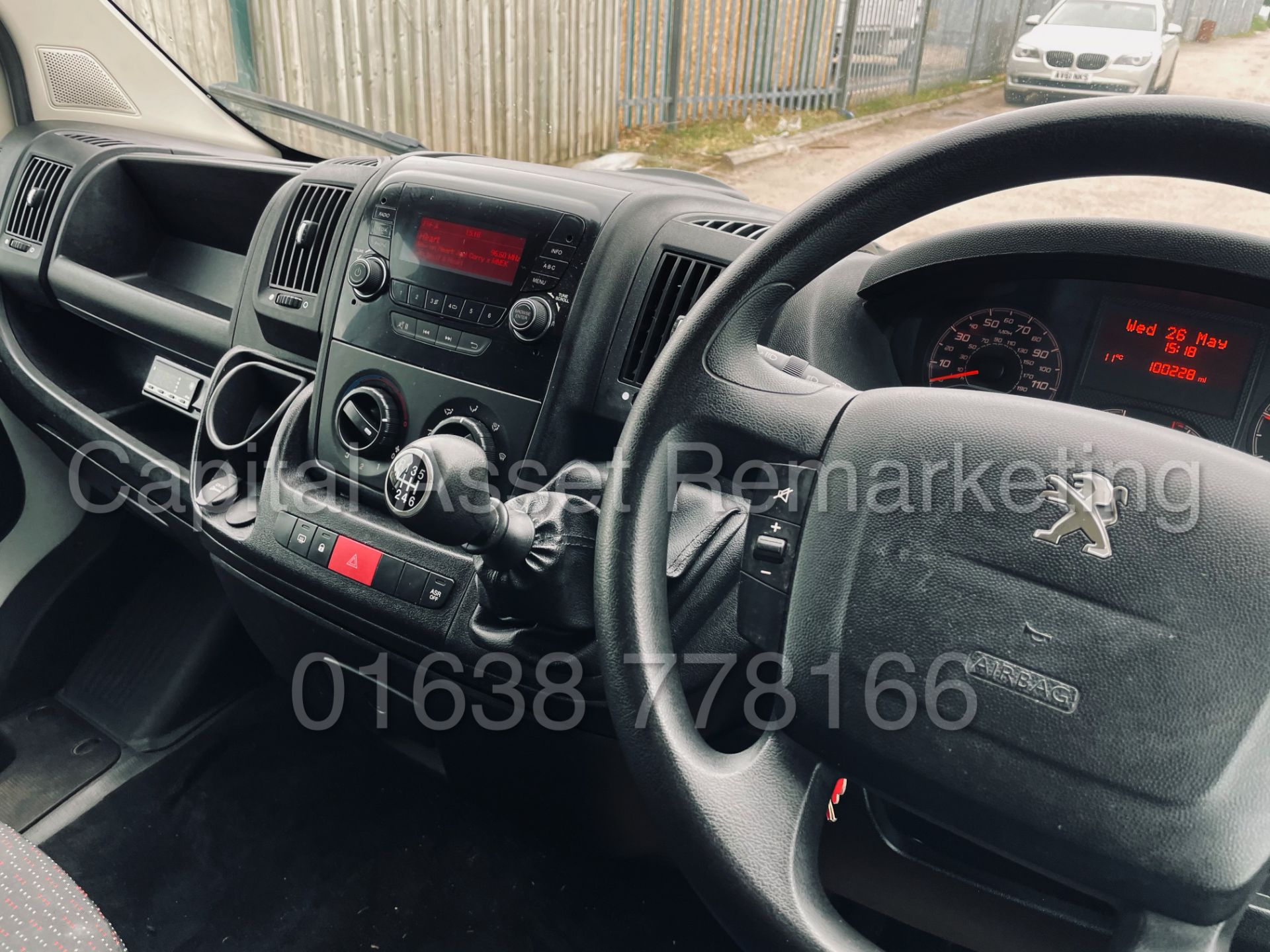 (On Sale) PEUGEOT BOXER 335 *FRIDGE / FREEZER -PANEL VAN* (68 REG - EURO 6) '2.0 BLUE HDI - 6 SPEED' - Image 32 of 41