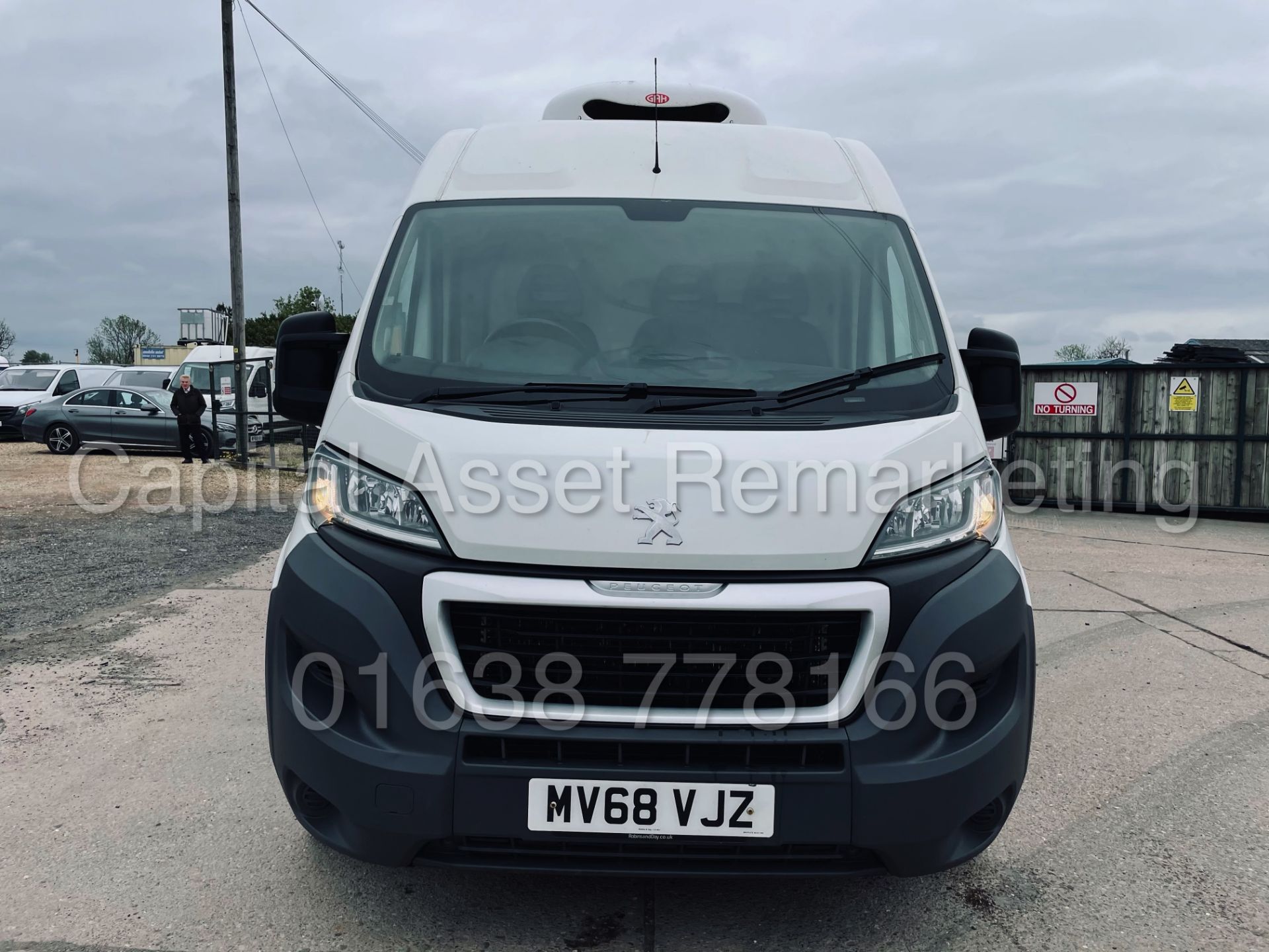 (On Sale) PEUGEOT BOXER 335 *FRIDGE / FREEZER -PANEL VAN* (68 REG - EURO 6) '2.0 BLUE HDI - 6 SPEED' - Image 4 of 41