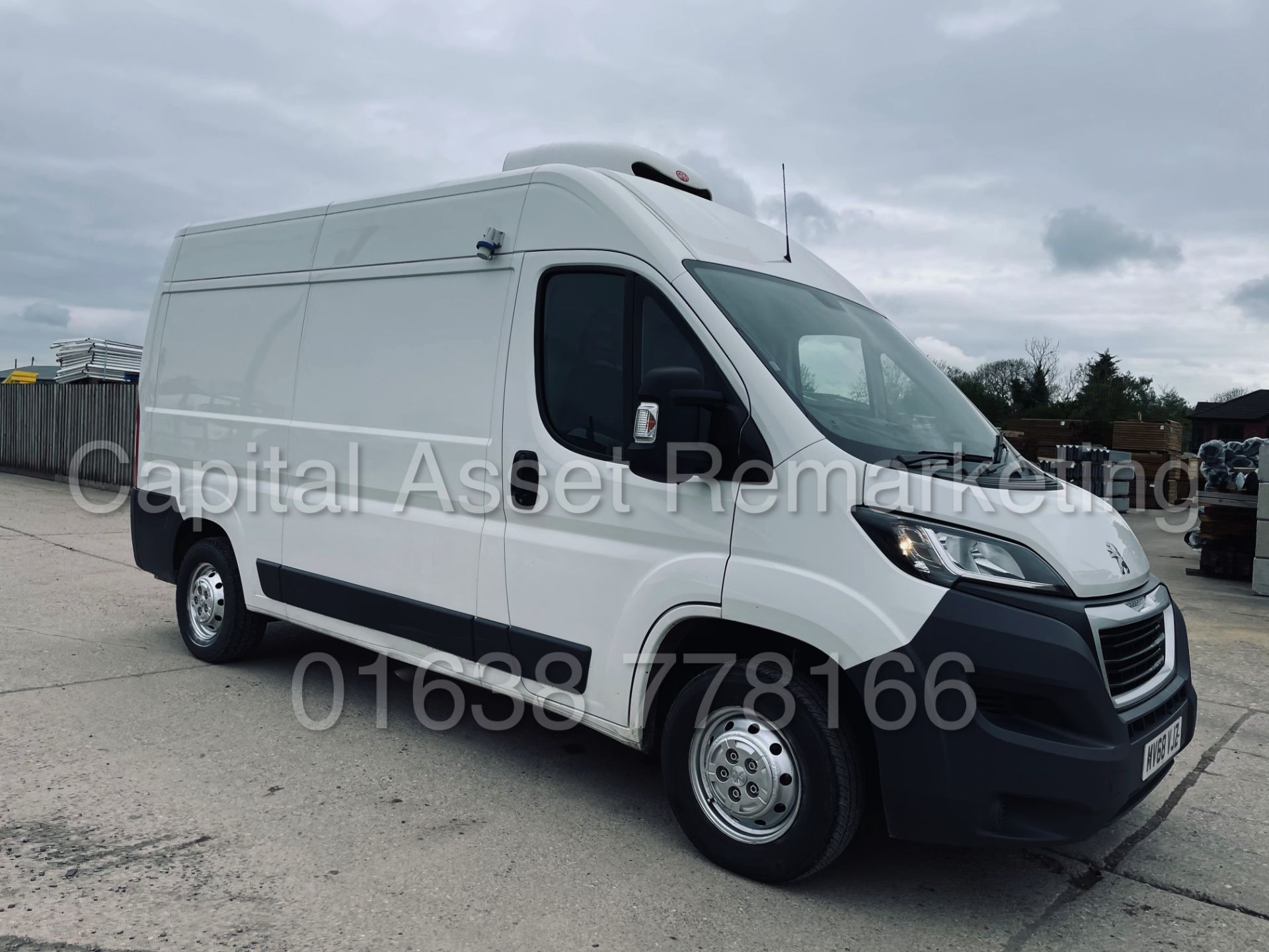 (On Sale) PEUGEOT BOXER 335 *FRIDGE / FREEZER -PANEL VAN* (68 REG - EURO 6) '2.0 BLUE HDI - 6 SPEED' - Image 2 of 41