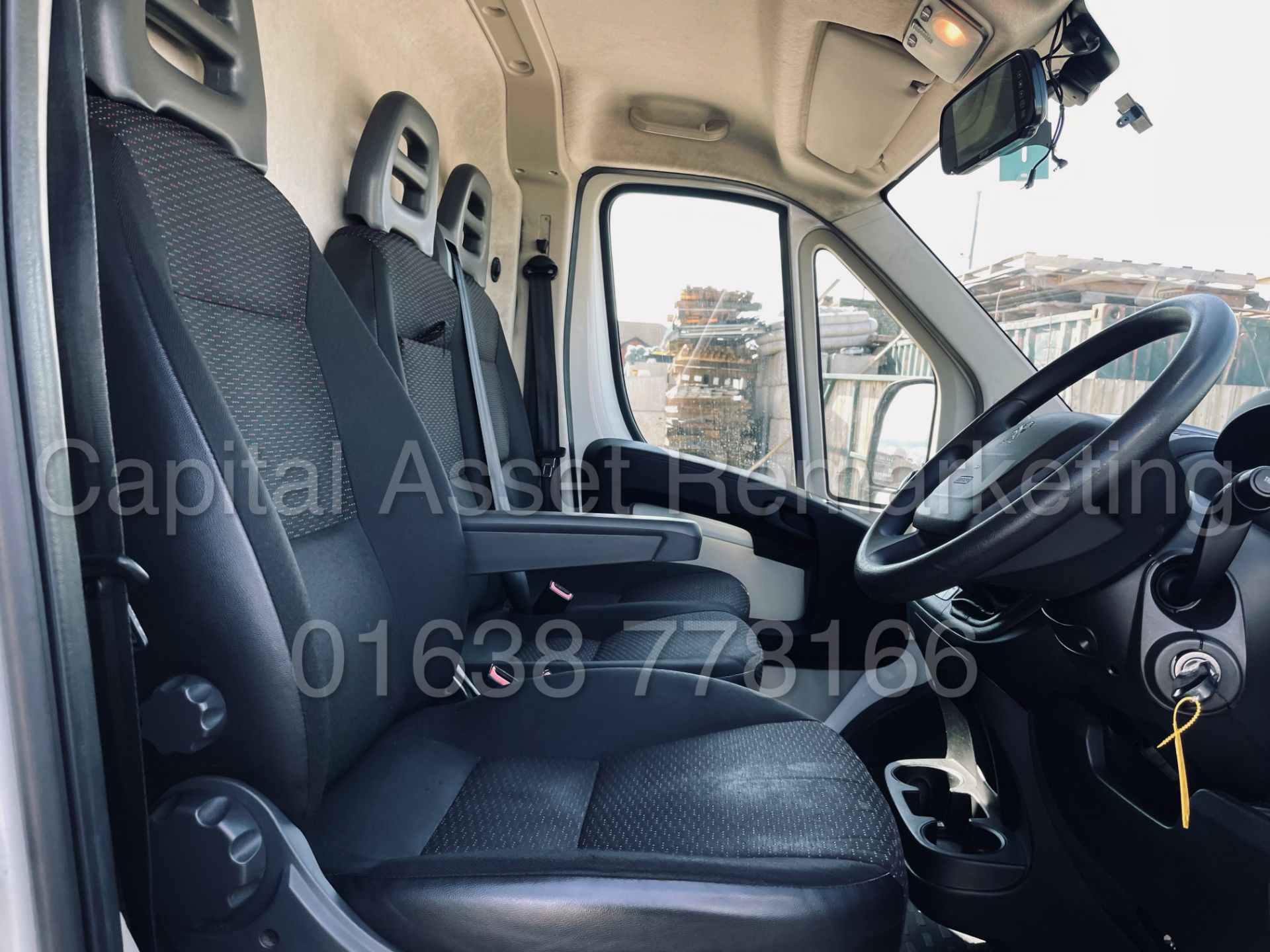 PEUGEOT BOXER 435 *PROFESSIONAL* L4 - XLWB HI-ROOF (2018 -EURO 6) '2.0 BLUE HDI - 130 BHP - 6 SPEED' - Image 28 of 43