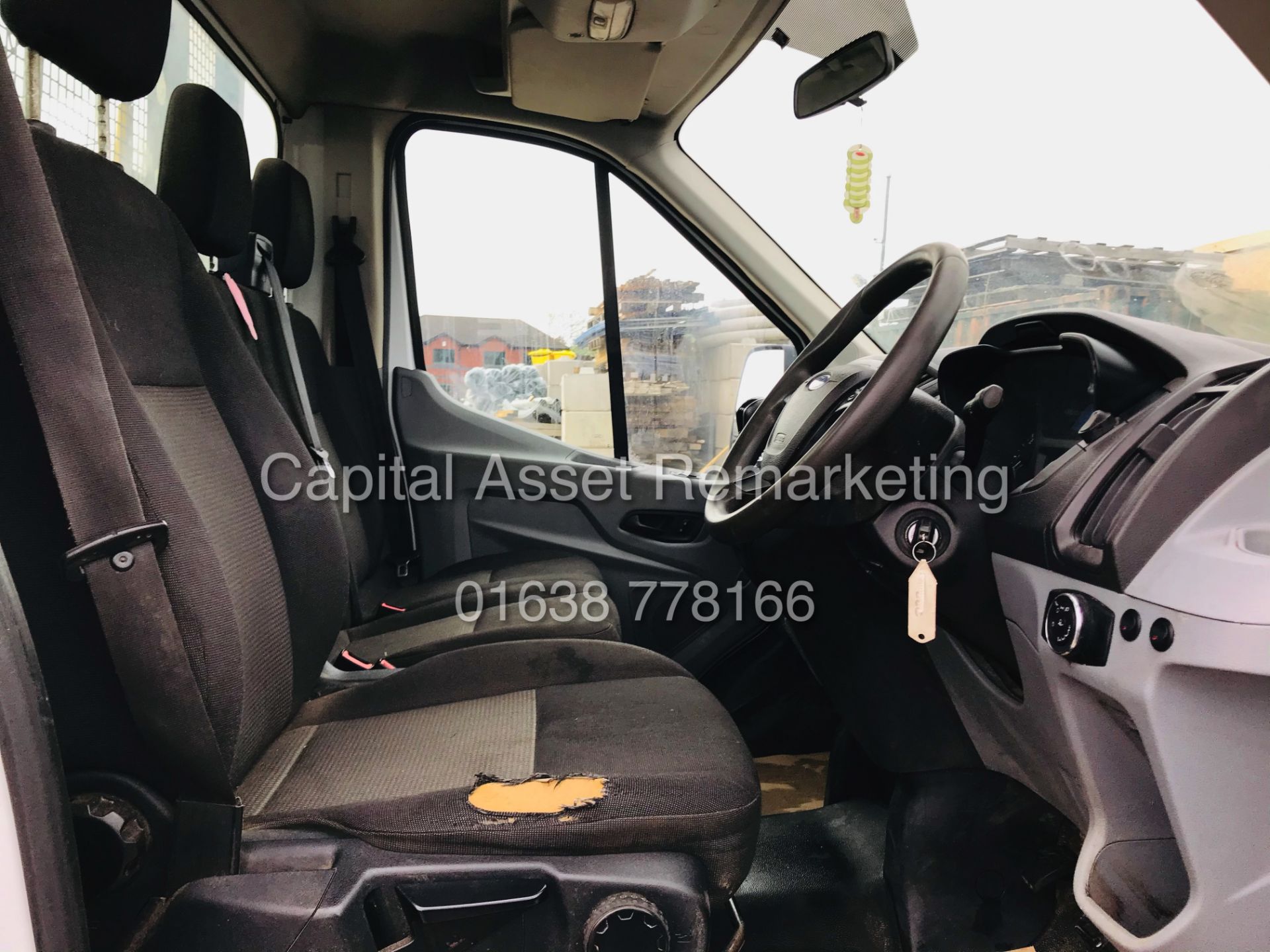 ON SALE FORD TRANSIT 2.0TDCI (2019 MODEL) 350 L4 MODEL "TWIN REAR WHEELS" 1 OWNER*AIR CON* TAIL LIFT - Image 17 of 23