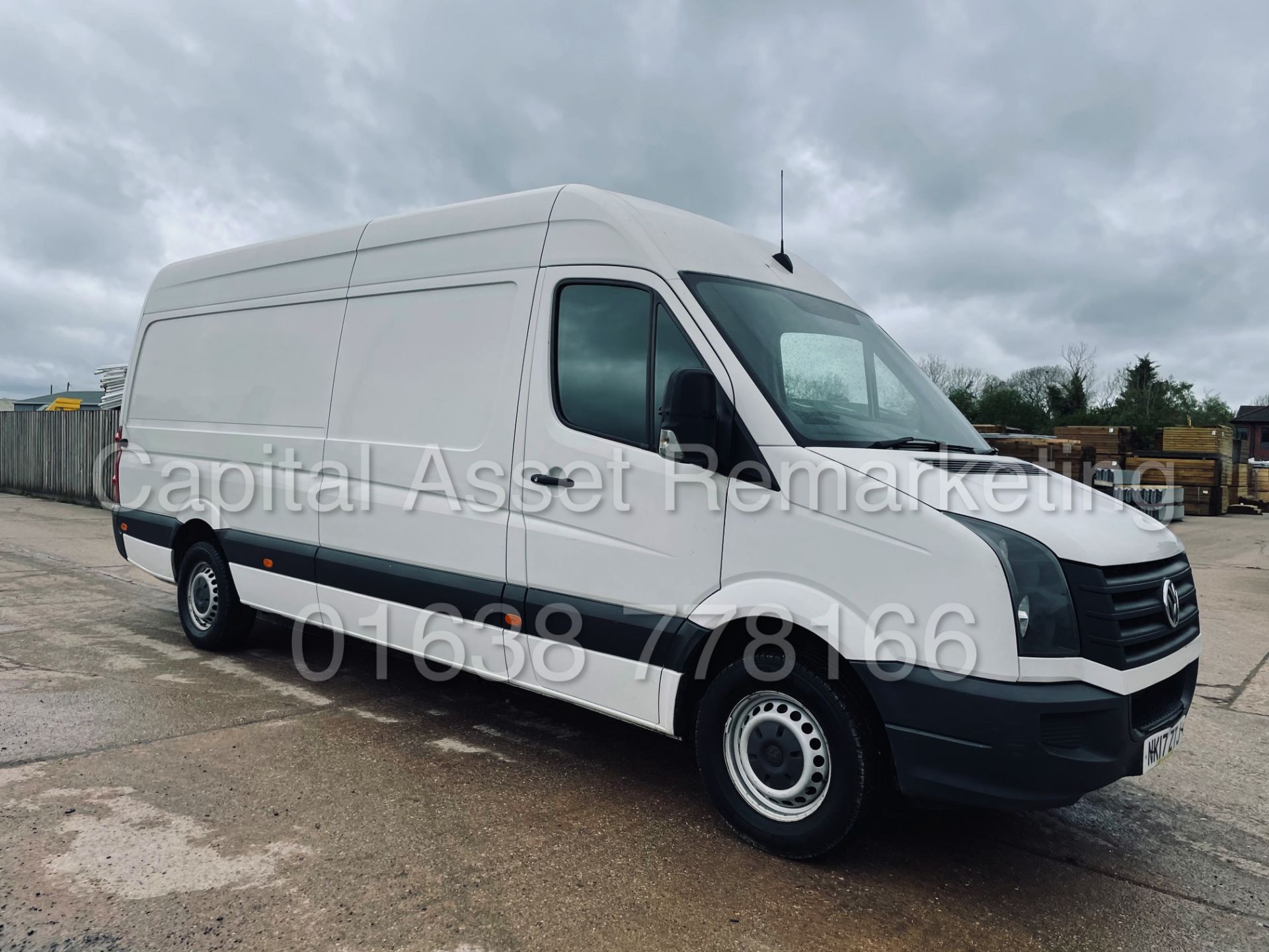 VOLKSWAGEN CRAFTER CR35 *LWB HI-ROOF* (2017 - EURO 6) '2.0 TDI BMT - 6 SPEED' *CRUISE CONTROL* - Image 2 of 39