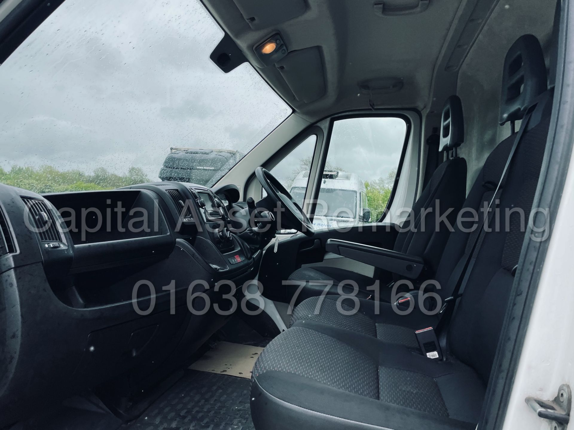 (On Sale) PEUGEOT BOXER 335 *PROFESSIONAL* LWB HI-ROOF (2016) '2.2 HDI - 6 SPEED' *A/C* (1 OWNER) - Image 20 of 41