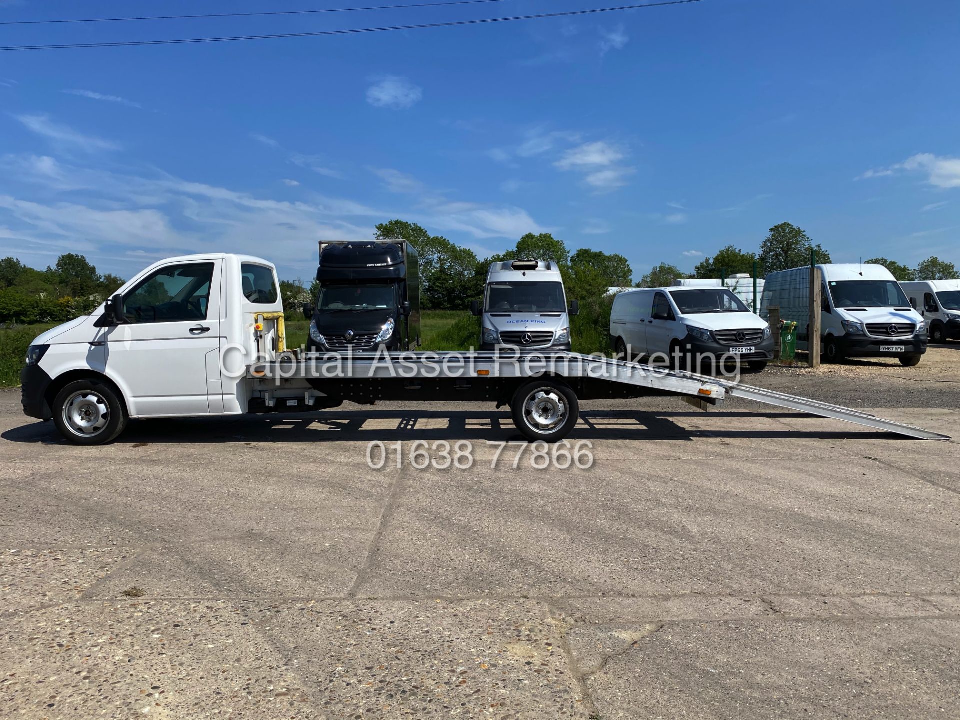 VOLKSWAGEN TRANSPORTER 2.0TDI (18 REG) RECOVERY TRUCK - 6 SPEED *AC* - 1 OWNER *RARE* - Image 13 of 24