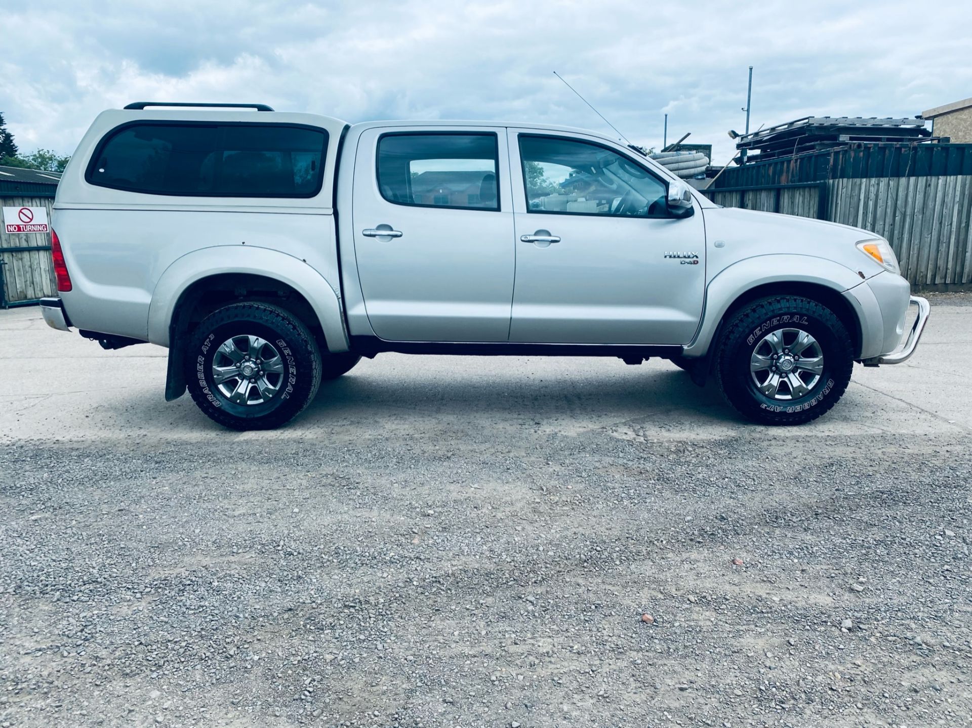 ON SALE TOYOTA HILUX D4-D HL3 DOUBLE CAB -PICKUP (2007 MODEL) AC / ELEC PACK-ALLOYS-CANOPY *NO VAT* - Image 8 of 14