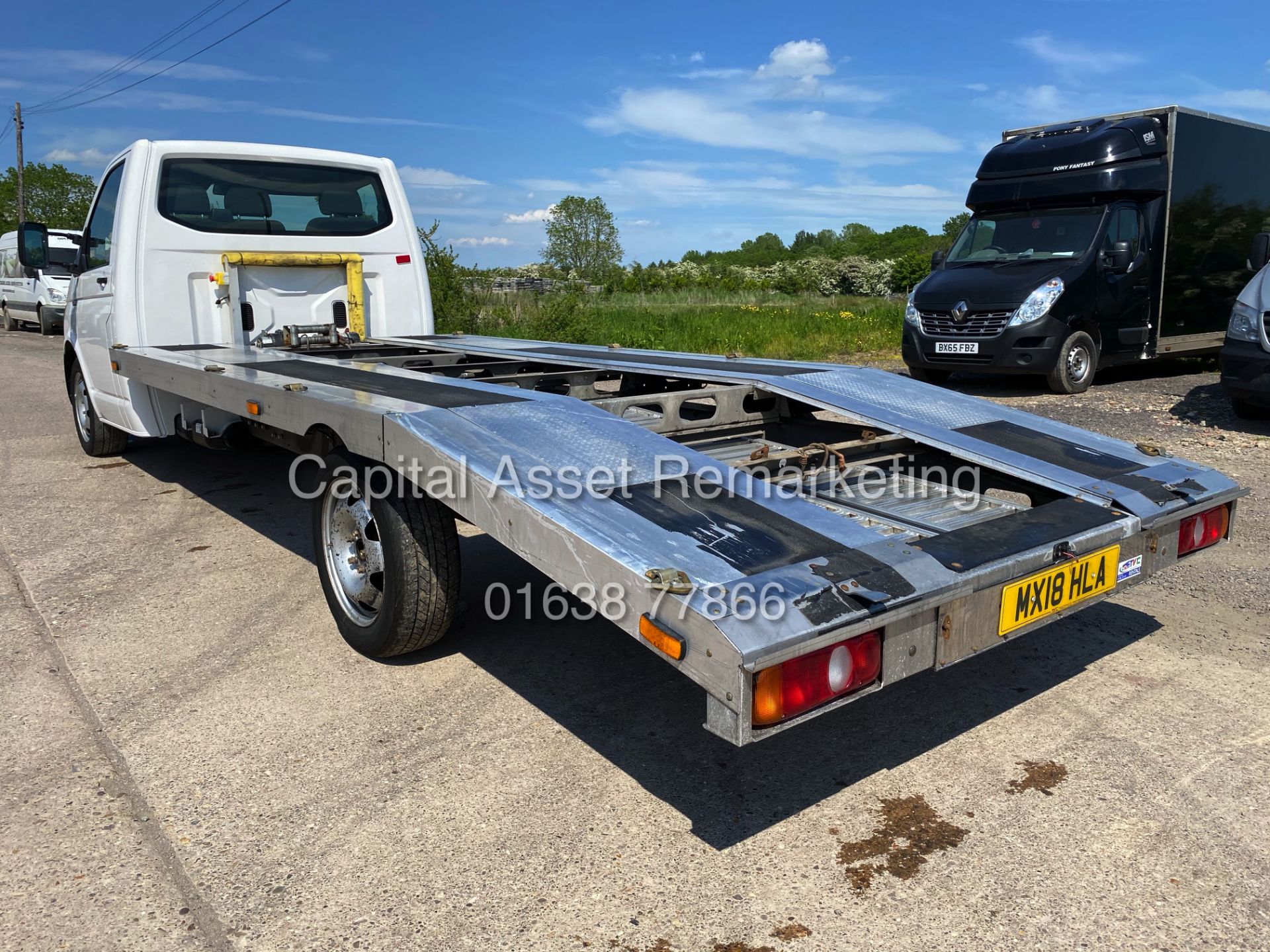 VOLKSWAGEN TRANSPORTER 2.0TDI (18 REG) RECOVERY TRUCK - 6 SPEED *AC* - 1 OWNER *RARE* - Image 2 of 24