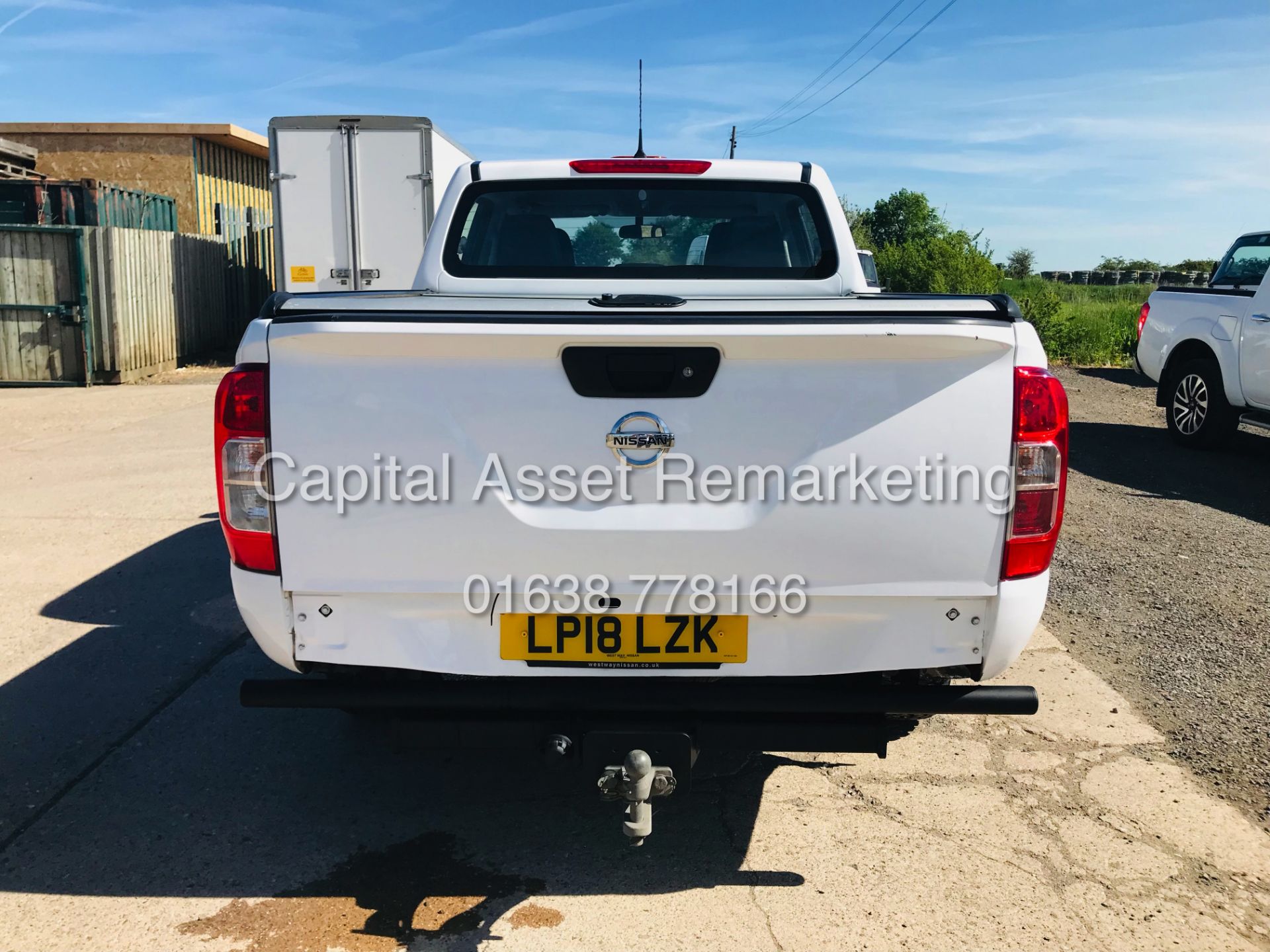 NISSAN NAVARA 2.3DCI"163 4WD" D/CAB - 18 REG - ONLY 49K MILES!!! - 1 KEEPER - ELEC PACK - LOOK!! - Image 9 of 25