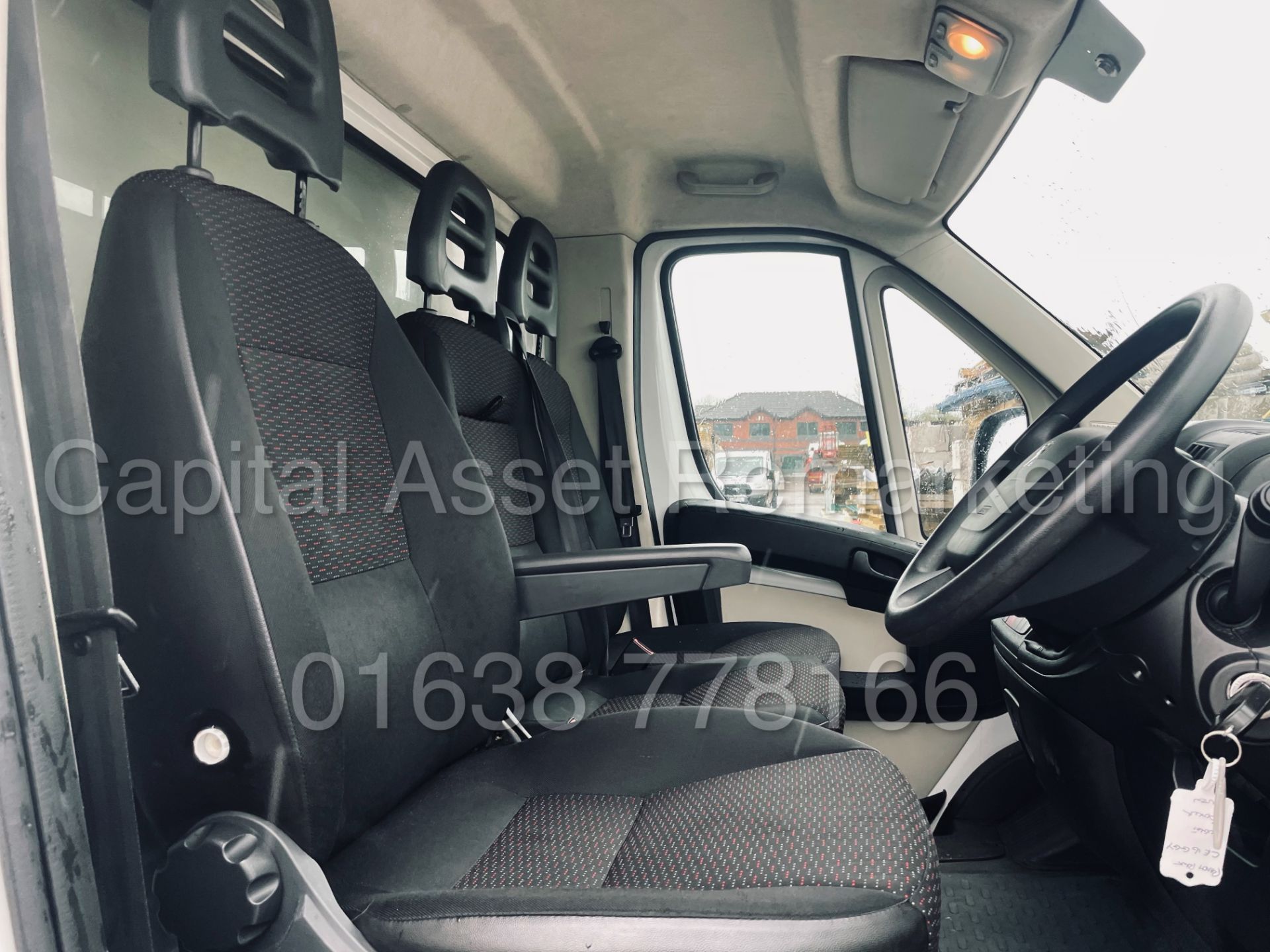 (ON SALE) PEUGEOT BOXER 335 *LWB - LUTON / BOX VAN* (2016) '2.2 HDI - 130 BHP' *TAIL-LIFT* (1 OWNER) - Image 23 of 35