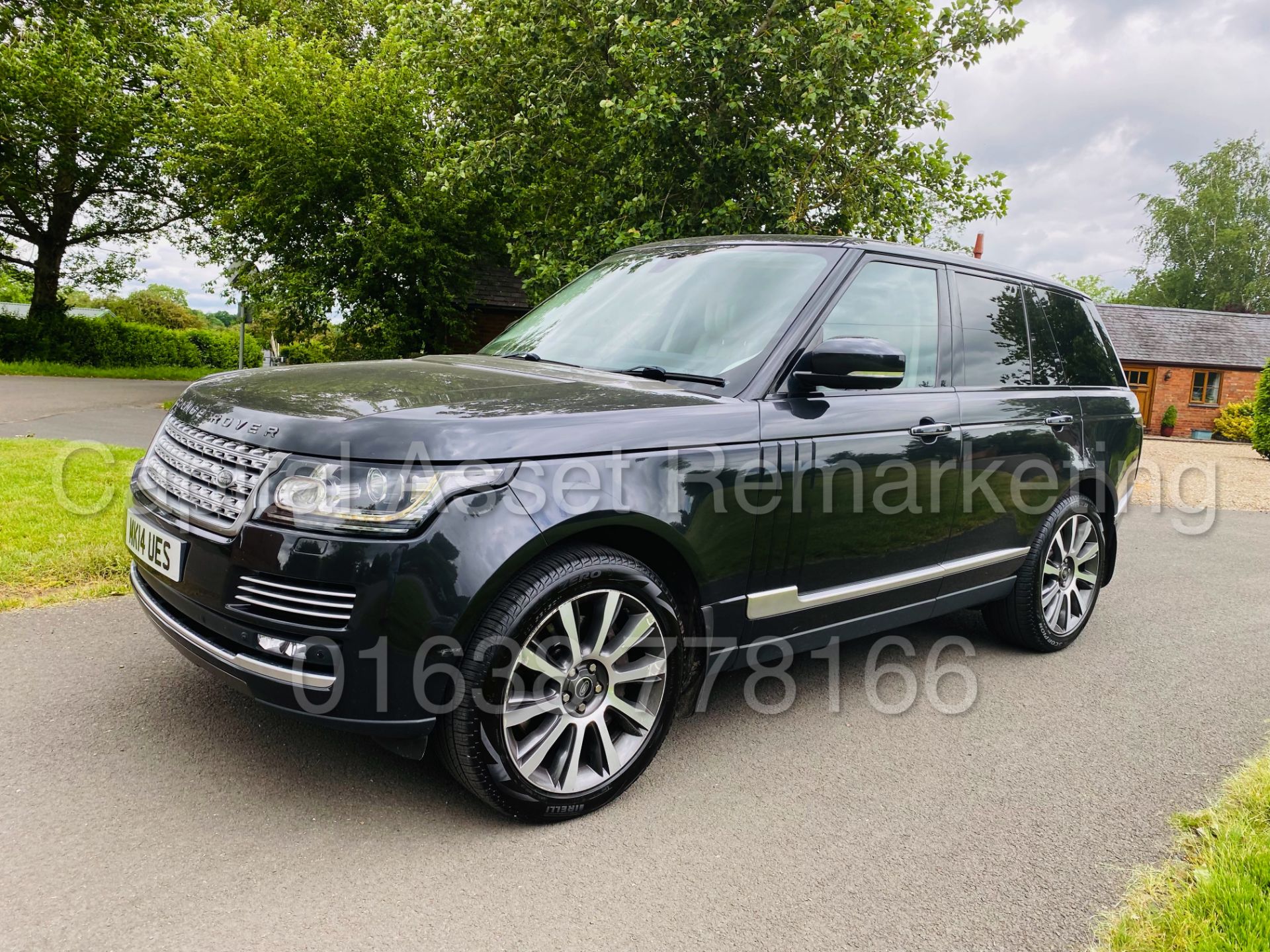 On Sale RANGE ROVER *VOGUE SE* SUV (2014 - NEW MODEL) '4.4 SDV8 - 8 SPEED AUTO' **MASSIVE SPEC** - Image 6 of 59