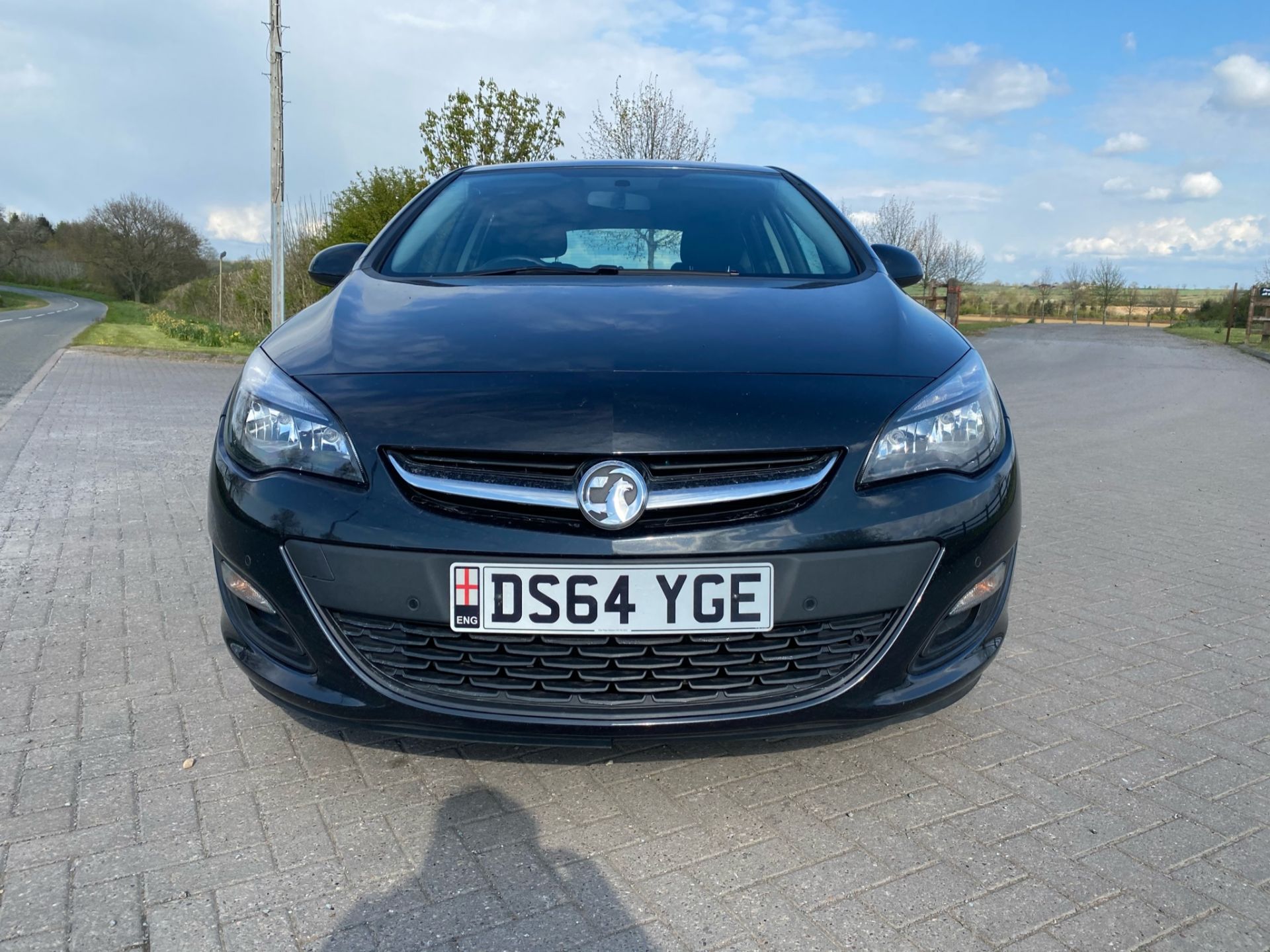 ON SALE VAUXHALL ASTRA 1.6 CDTI "ECO' "DESIGN" 5 DOOR HATCHBACK - AIR CON - NEW SHAPE - 2015 MODEL - - Image 2 of 14