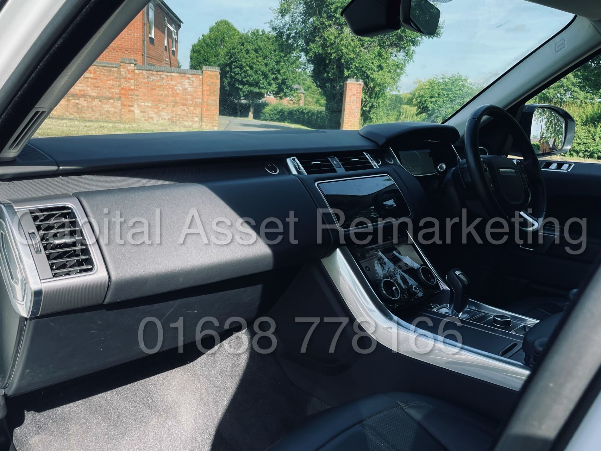 (On Sale) RANGE ROVER SPORT *HSE EDITION* SUV (2018 - NEW MODEL) '8 SPEED AUTO - LEATHER - NAV' - Image 21 of 58