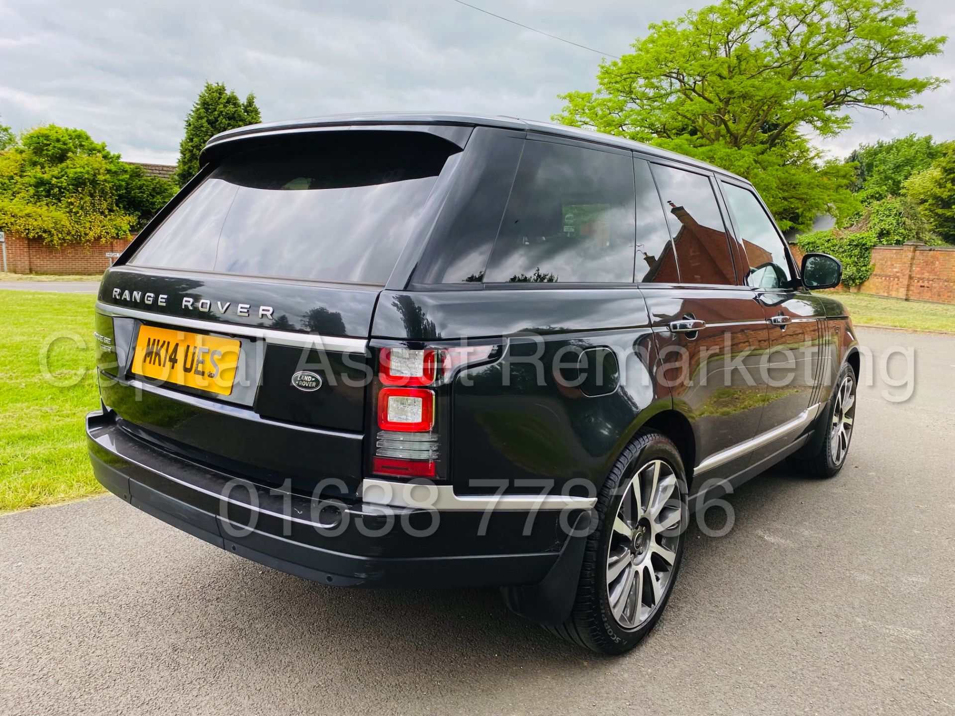 On Sale RANGE ROVER *VOGUE SE* SUV (2014 - NEW MODEL) '4.4 SDV8 - 8 SPEED AUTO' **MASSIVE SPEC** - Image 12 of 59