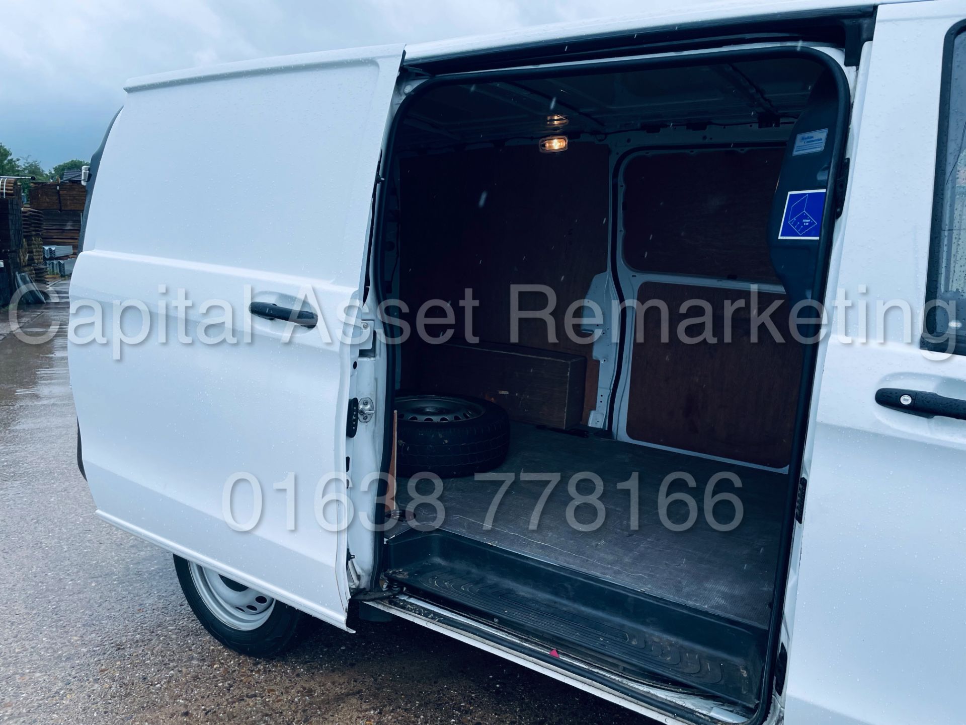 MERCEDES-BENZ VITO 111 CDI *LWB - PANEL VAN* (2019 - EURO 6) '6 SPEED' (1 OWNER - FULL HISTORY) - Image 25 of 42