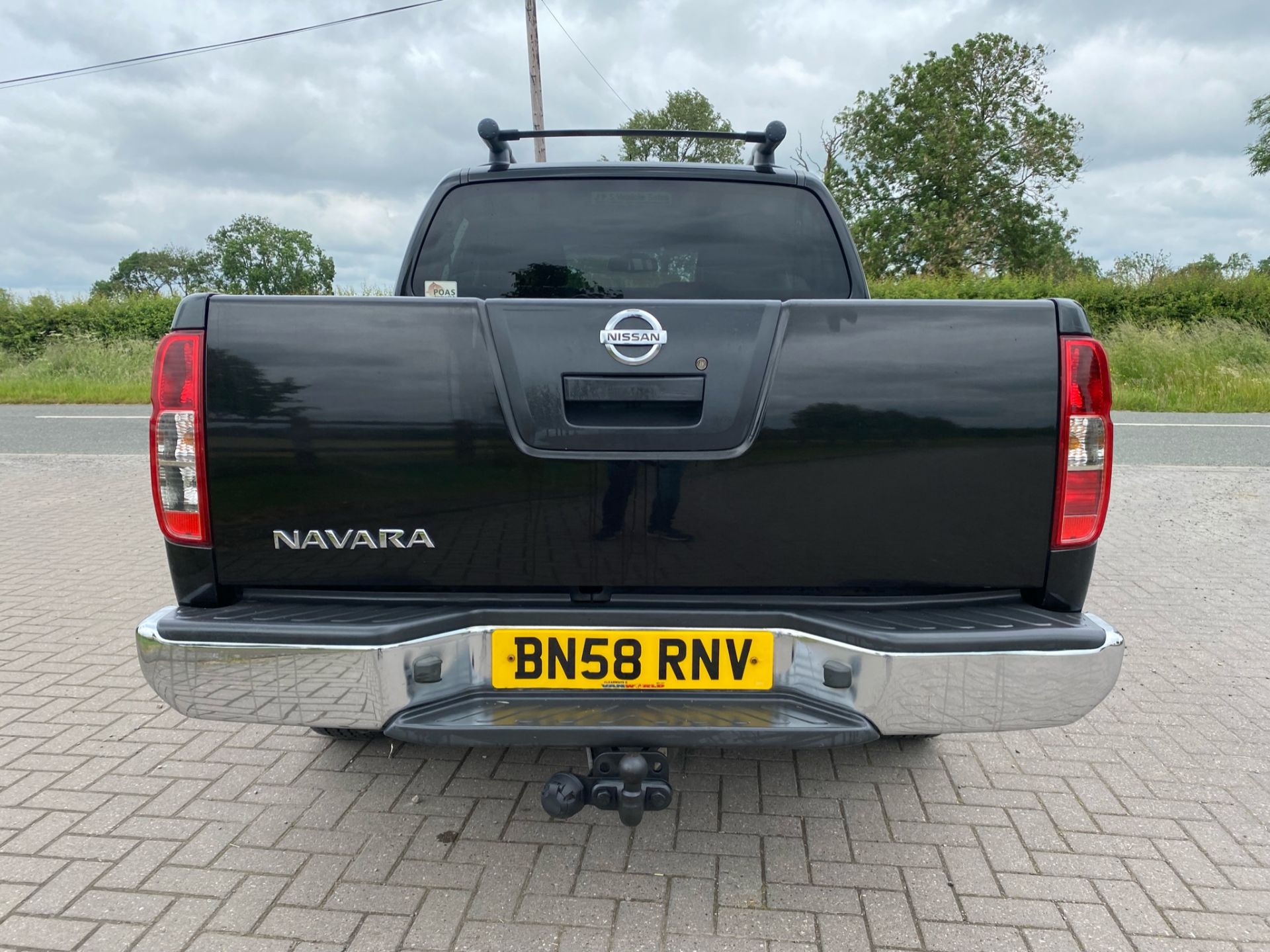 (On Sale) NISSAN NAVARA *AVENTURA* D/CAB PICK-UP (58 REG) '2.5 DCI - AUTO' *LEATHER & NAV* (NO VAT) - Image 12 of 26