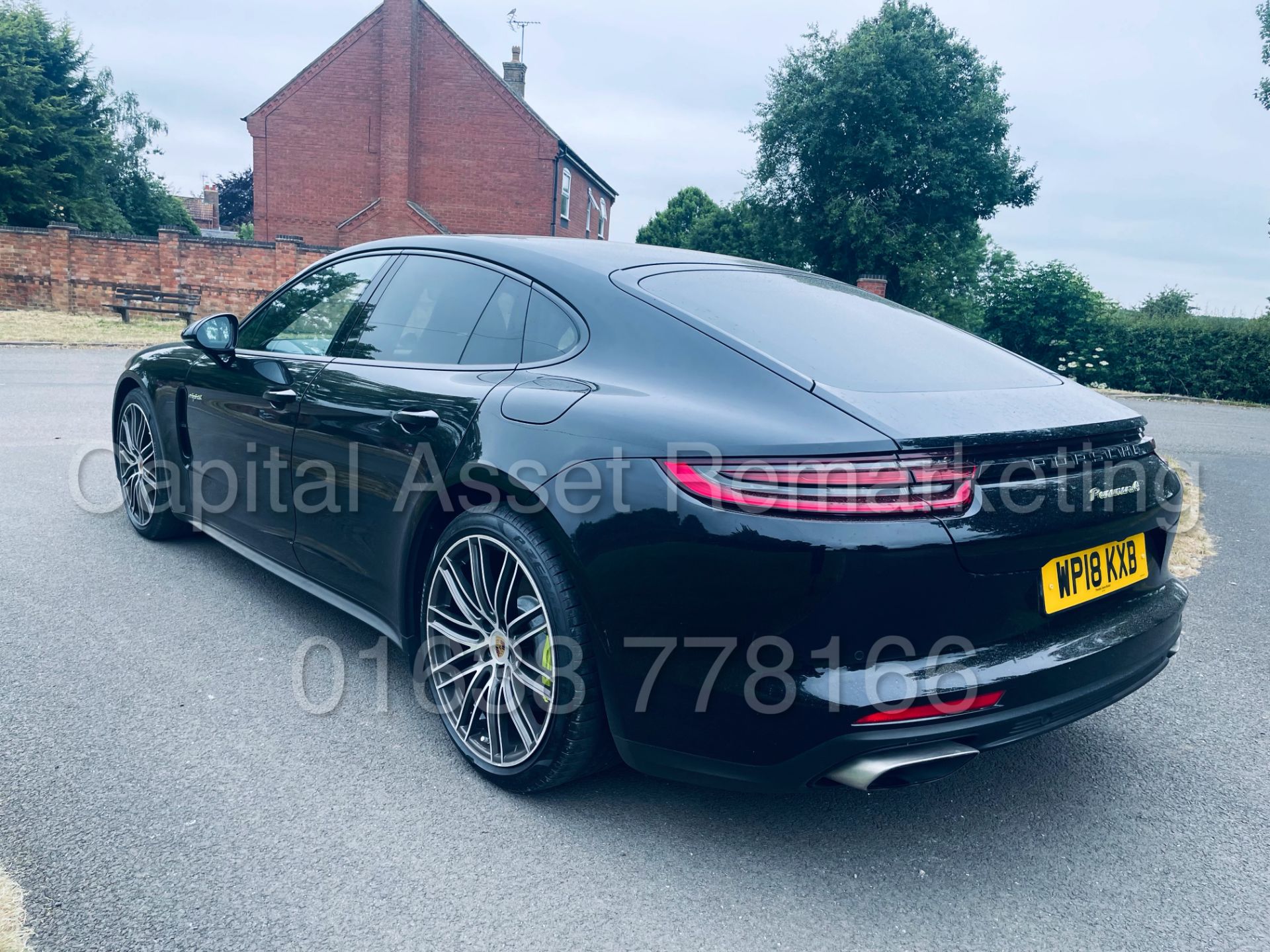 (On Sale) PORSCHE PANAMERA 4 *2.9 V6 E-HYBRID* (2018) 8 SPEED PDK - CHRONO PACK *FULLY LOADED* - Image 10 of 65