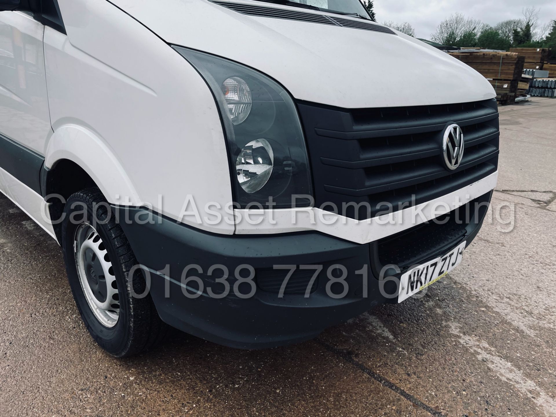 (On Sale) VOLKSWAGEN CRAFTER *LWB HI-ROOF* (2017 - EURO 6) '2.0 TDI BMT - 6 SPEED' *CRUISE CONTROL* - Image 15 of 39