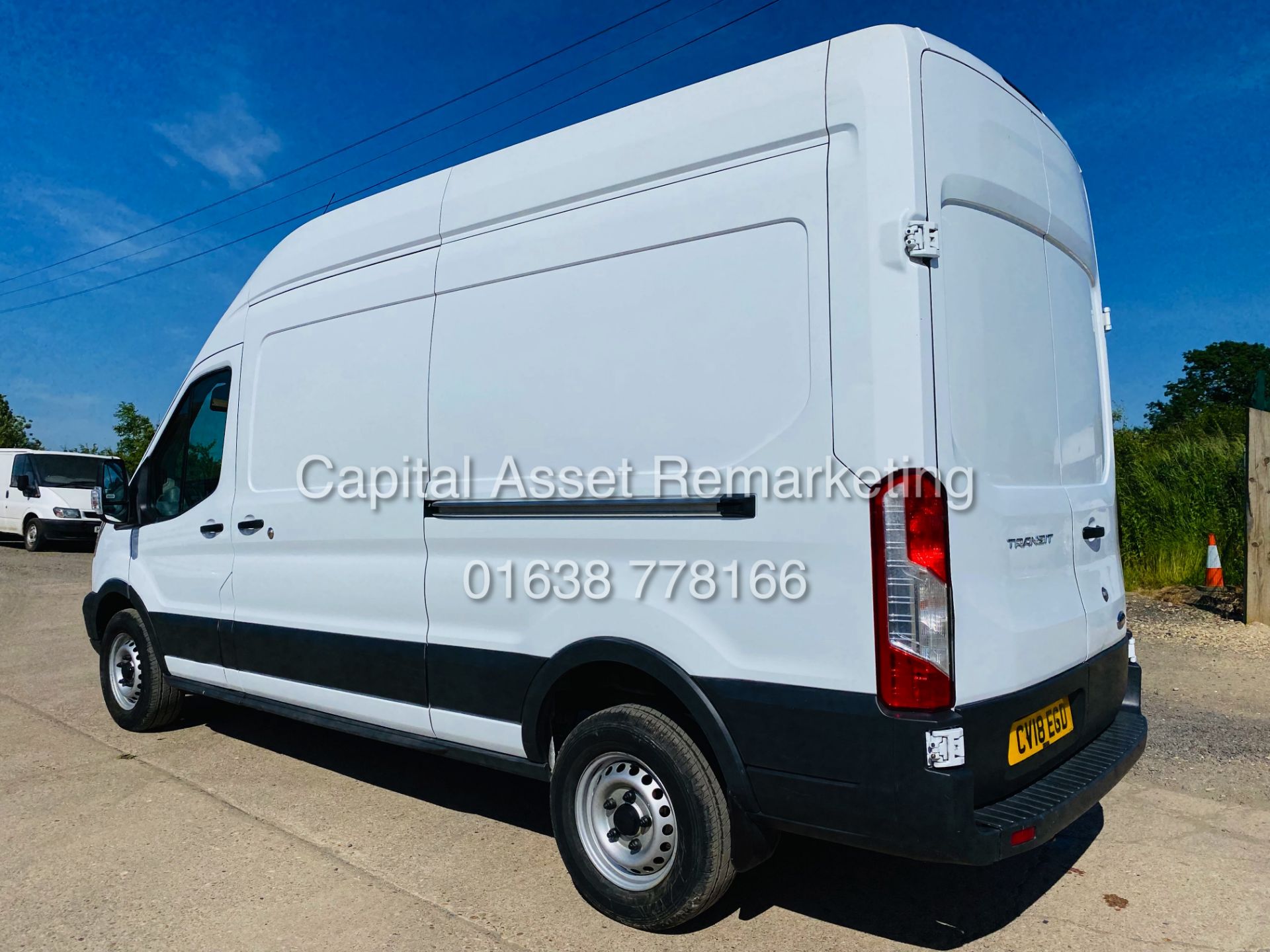 FORD TRANSIT 2.0TDCI 350 L3H2 LWB (18 REG) AIR CON - ELEC PACK - 1 OWNER *EURO 6 / ULEZ COMPLIANT* - Image 11 of 20