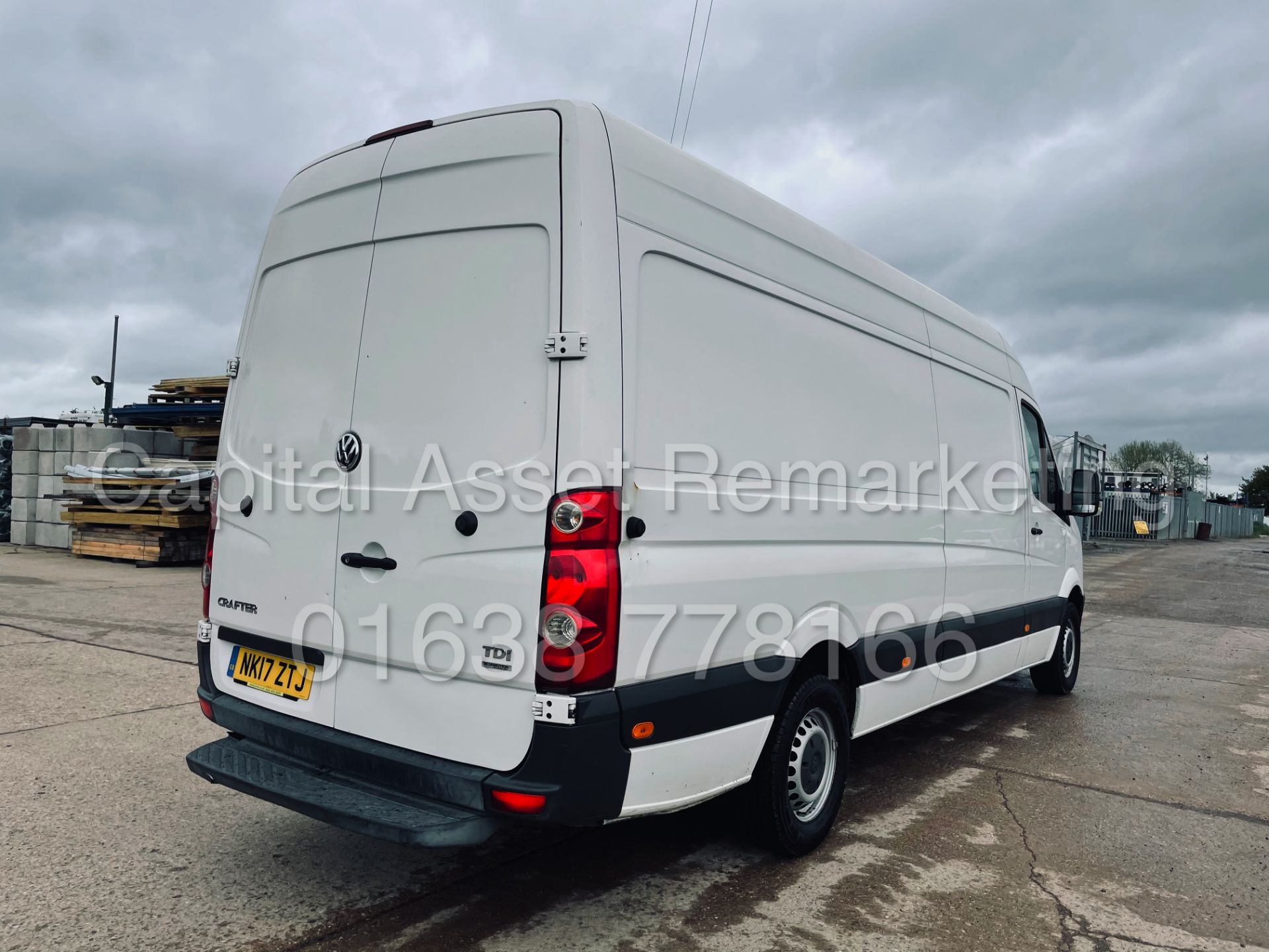 (On Sale) VOLKSWAGEN CRAFTER *LWB HI-ROOF* (2017 - EURO 6) '2.0 TDI BMT - 6 SPEED' *CRUISE CONTROL* - Image 12 of 39