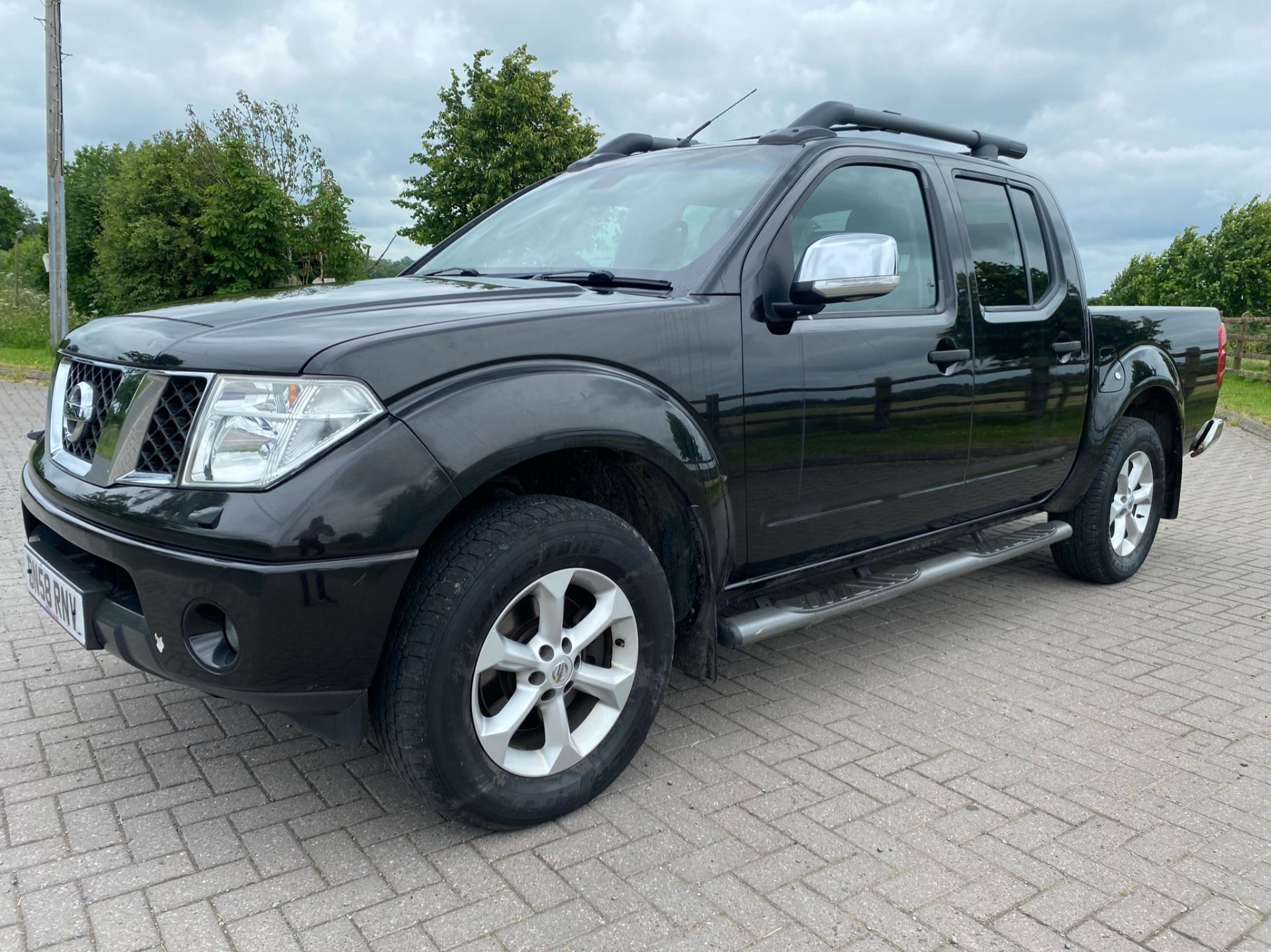 (On Sale) NISSAN NAVARA *AVENTURA* D/CAB PICK-UP (58 REG) '2.5 DCI - AUTO' *LEATHER & NAV* (NO VAT) - Image 7 of 26