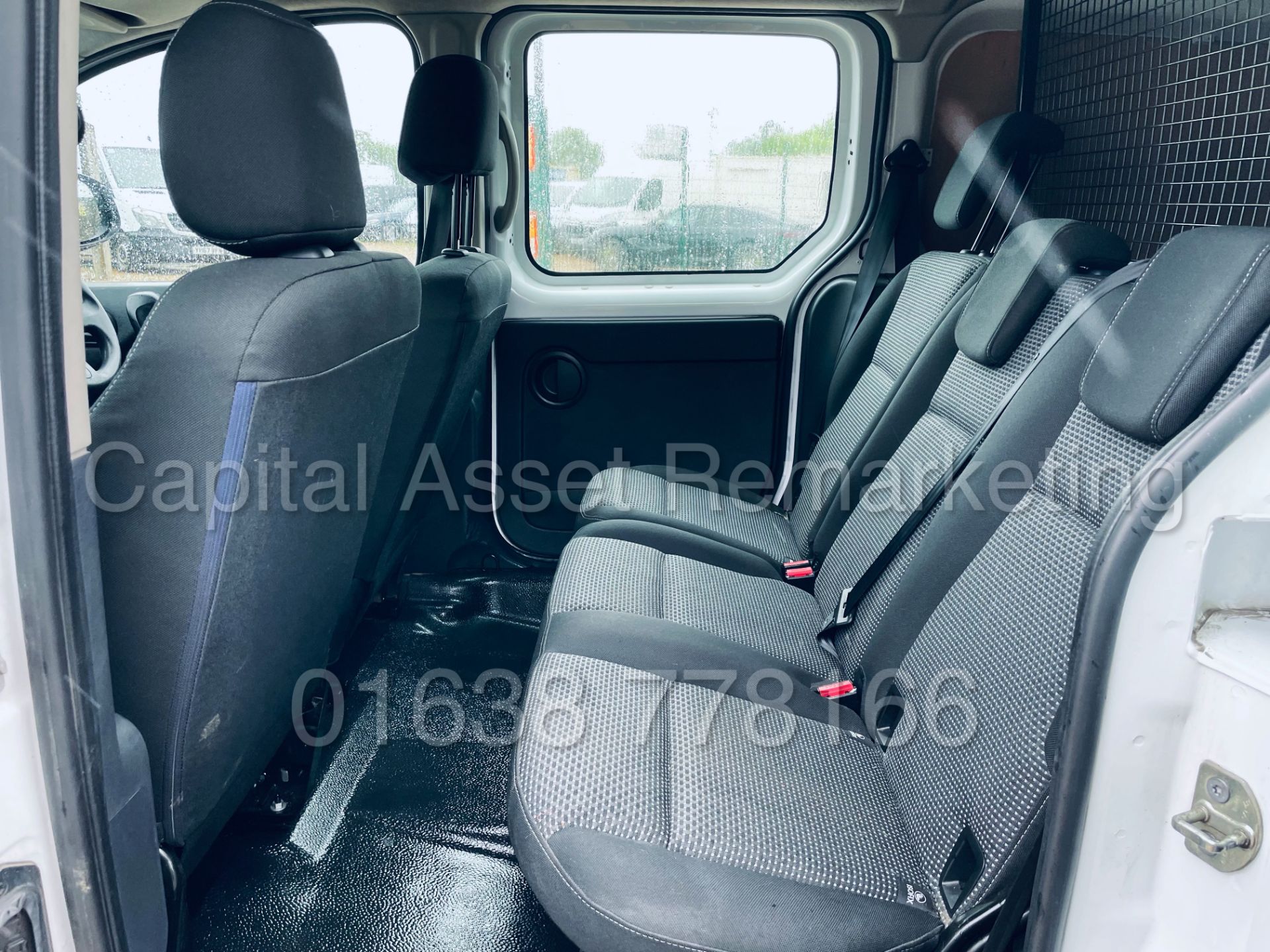 (On Sale) MERCEDES-BENZ CITAN 109 CDI *XLWB -5 SETAER CREW VAN* (2017 - EURO 6) *1 OWNER - FSH* - Image 23 of 45