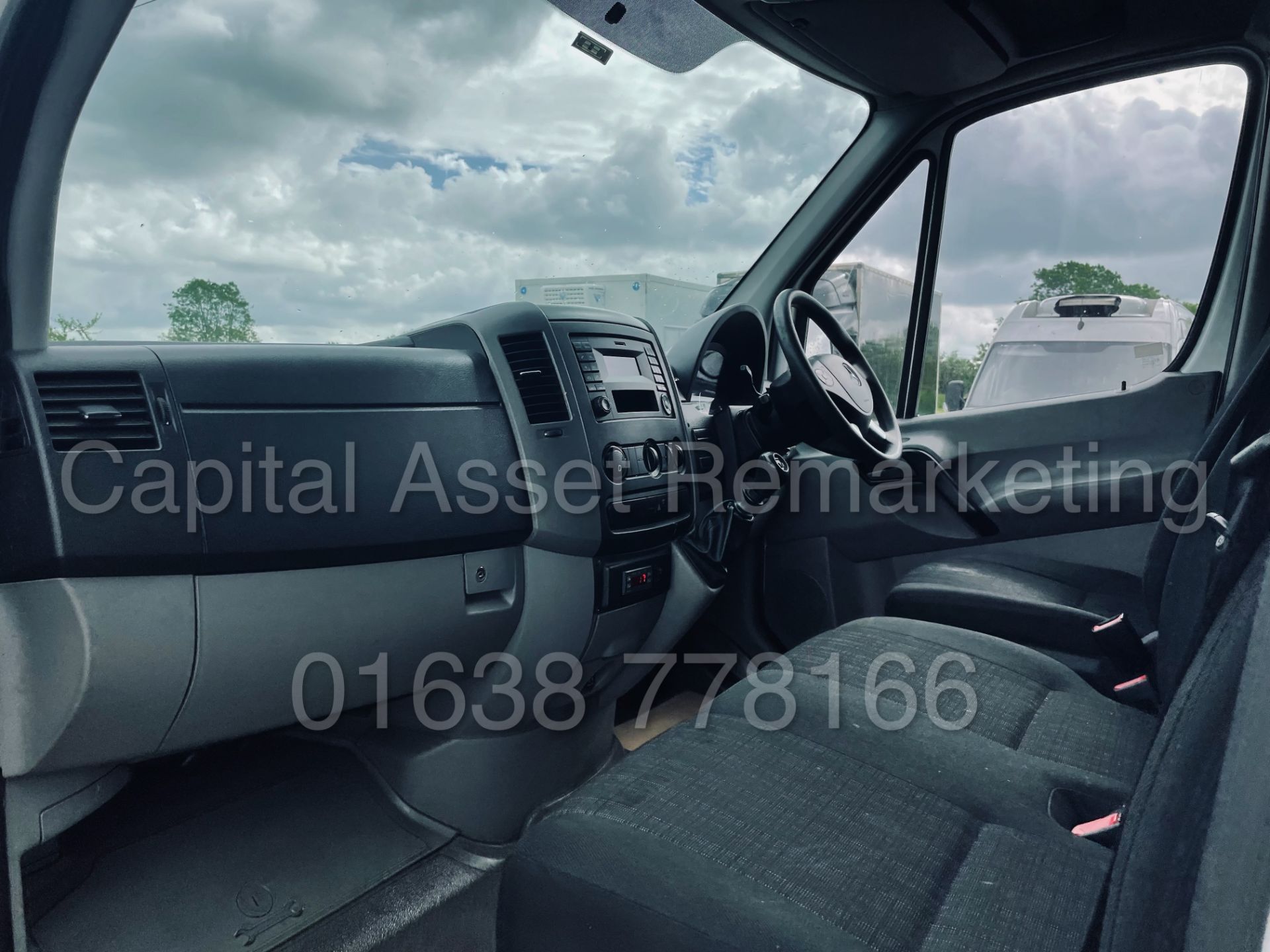 (On Sale) MERCEDES-BENZ SPRINTER 314 CDI *MWB HI-ROOF - FIRDGE / FREEZER VAN* (2018 - EURO 6) - Image 17 of 41