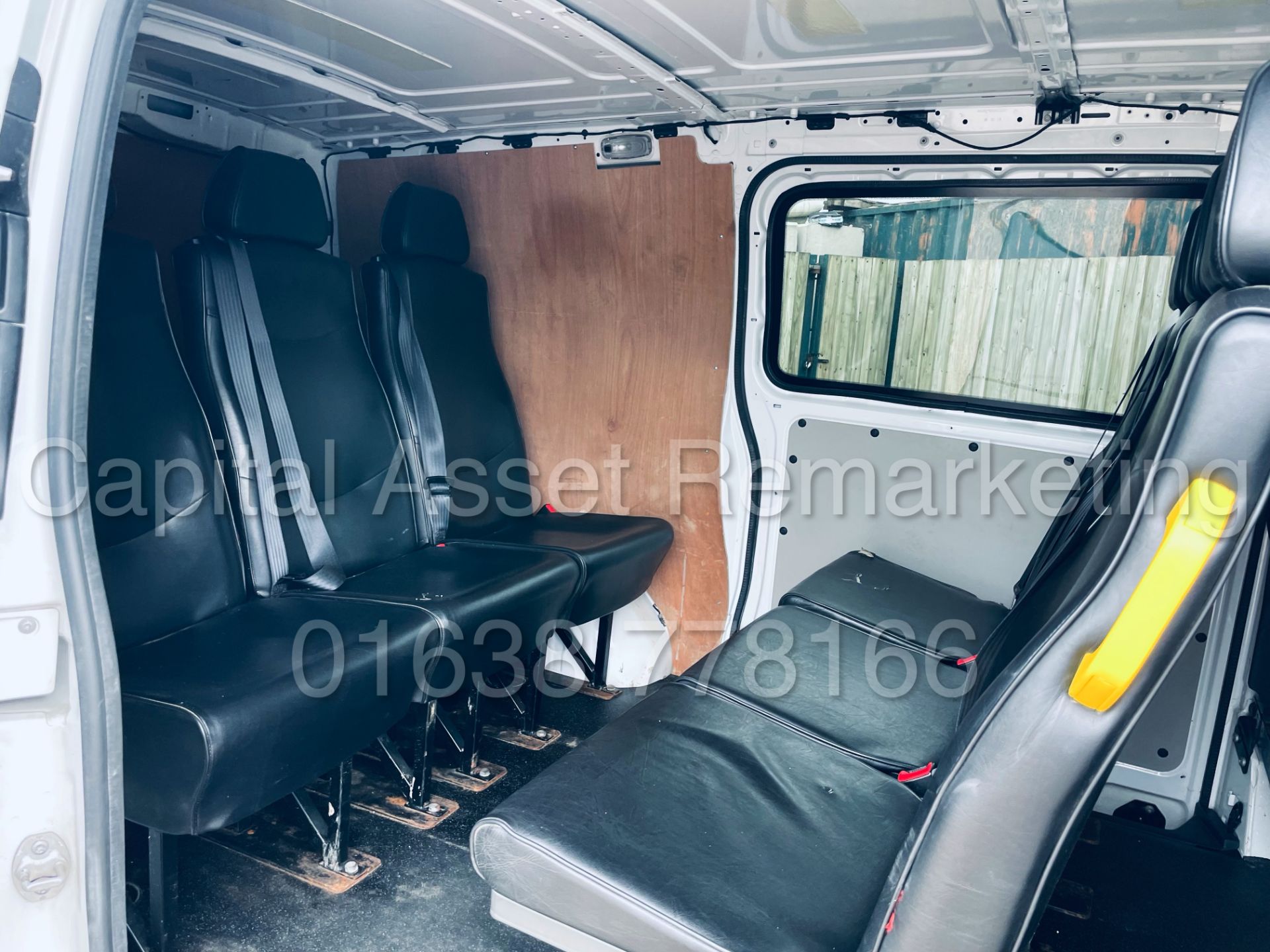 On Sale MERCEDES-BENZ VITO *LWB - PANEL VAN / CREW VAN* (2017 - EURO 6) '6 SPEED - CRUISE CONTROL' - Image 27 of 44