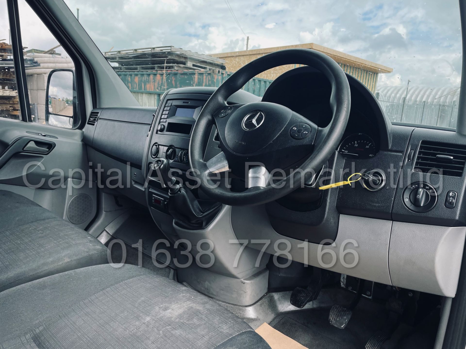 (On Sale) MERCEDES-BENZ SPRINTER 314 CDI *MWB HI-ROOF - FIRDGE / FREEZER VAN* (2018 - EURO 6) - Image 27 of 41