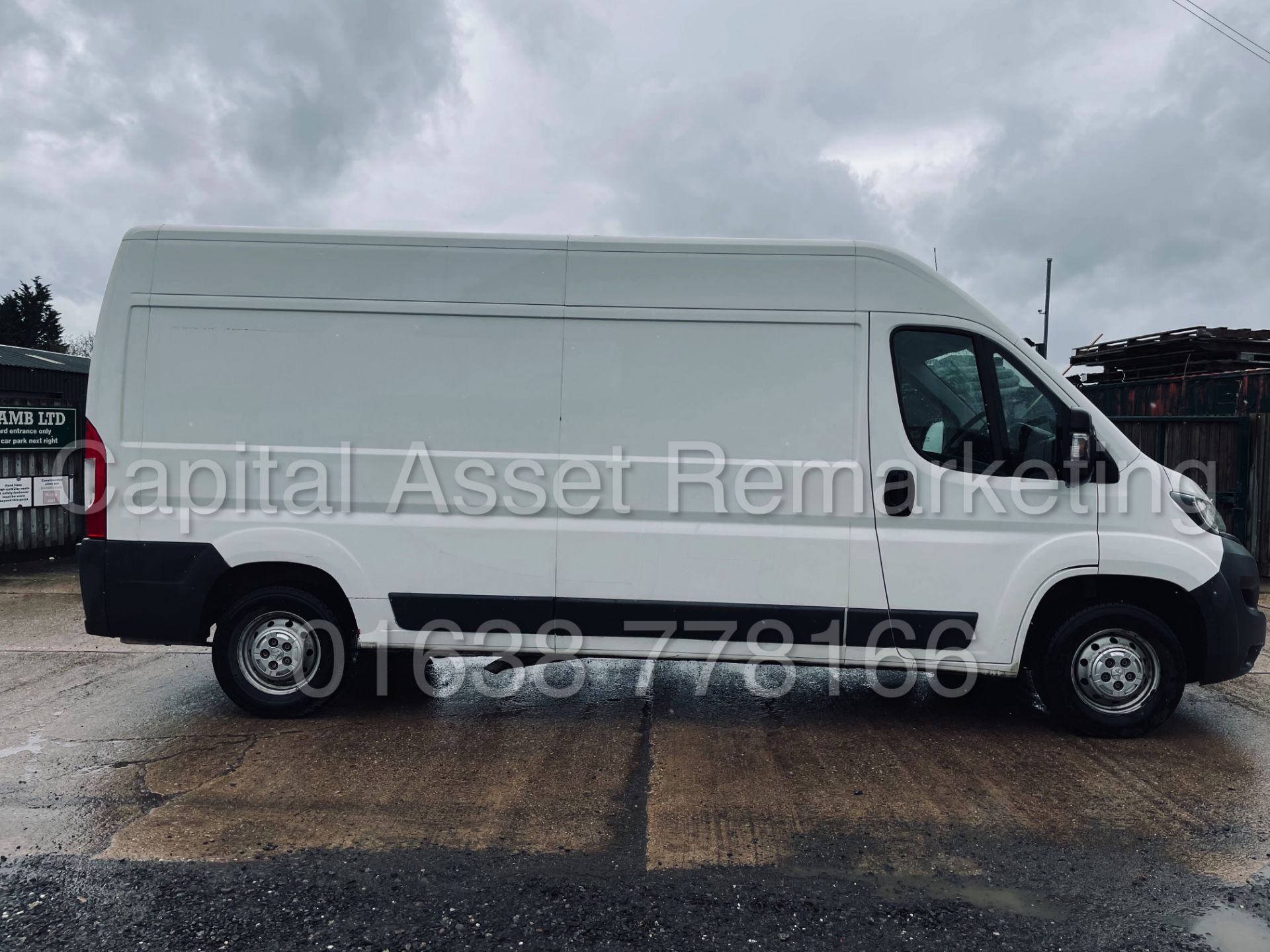 (On Sale) PEUGEOT BOXER 335 *PROFESSIONAL* LWB HI-ROOF (2016) '2.2 HDI - 6 SPEED' *A/C* (1 OWNER) - Image 14 of 41