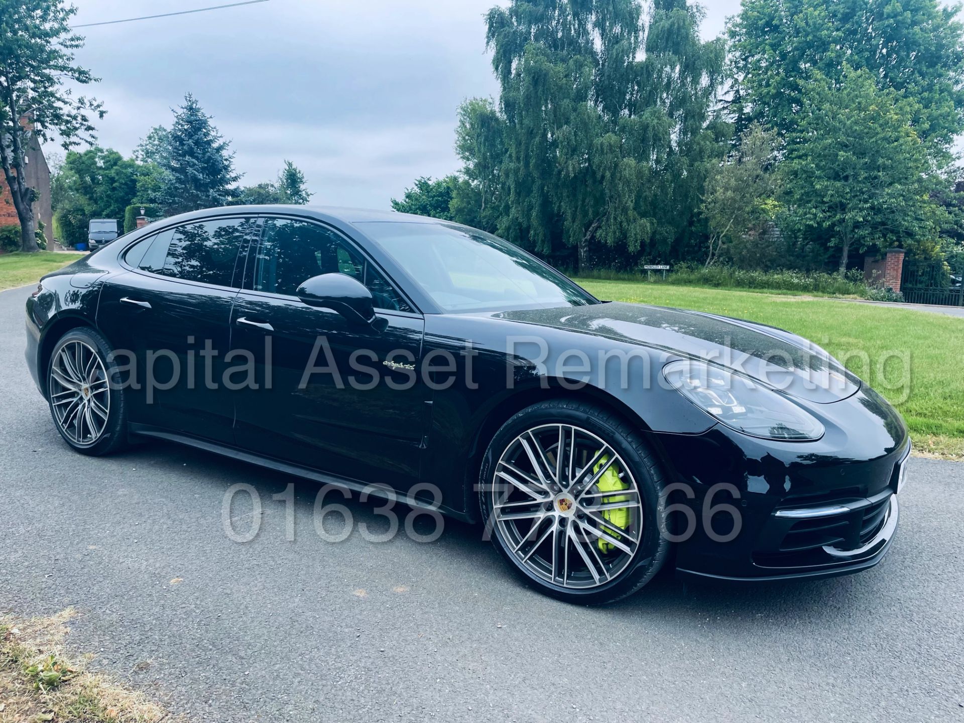 (On Sale) PORSCHE PANAMERA 4 *2.9 V6 E-HYBRID* (2018) 8 SPEED PDK - CHRONO PACK *FULLY LOADED*