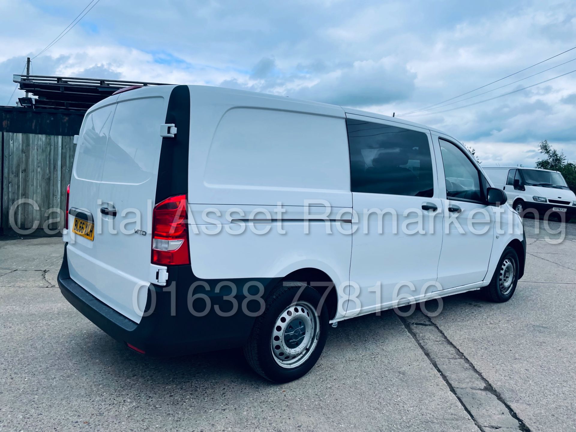 On Sale MERCEDES-BENZ VITO *LWB - PANEL VAN / CREW VAN* (2017 - EURO 6) '6 SPEED - CRUISE CONTROL' - Image 13 of 44